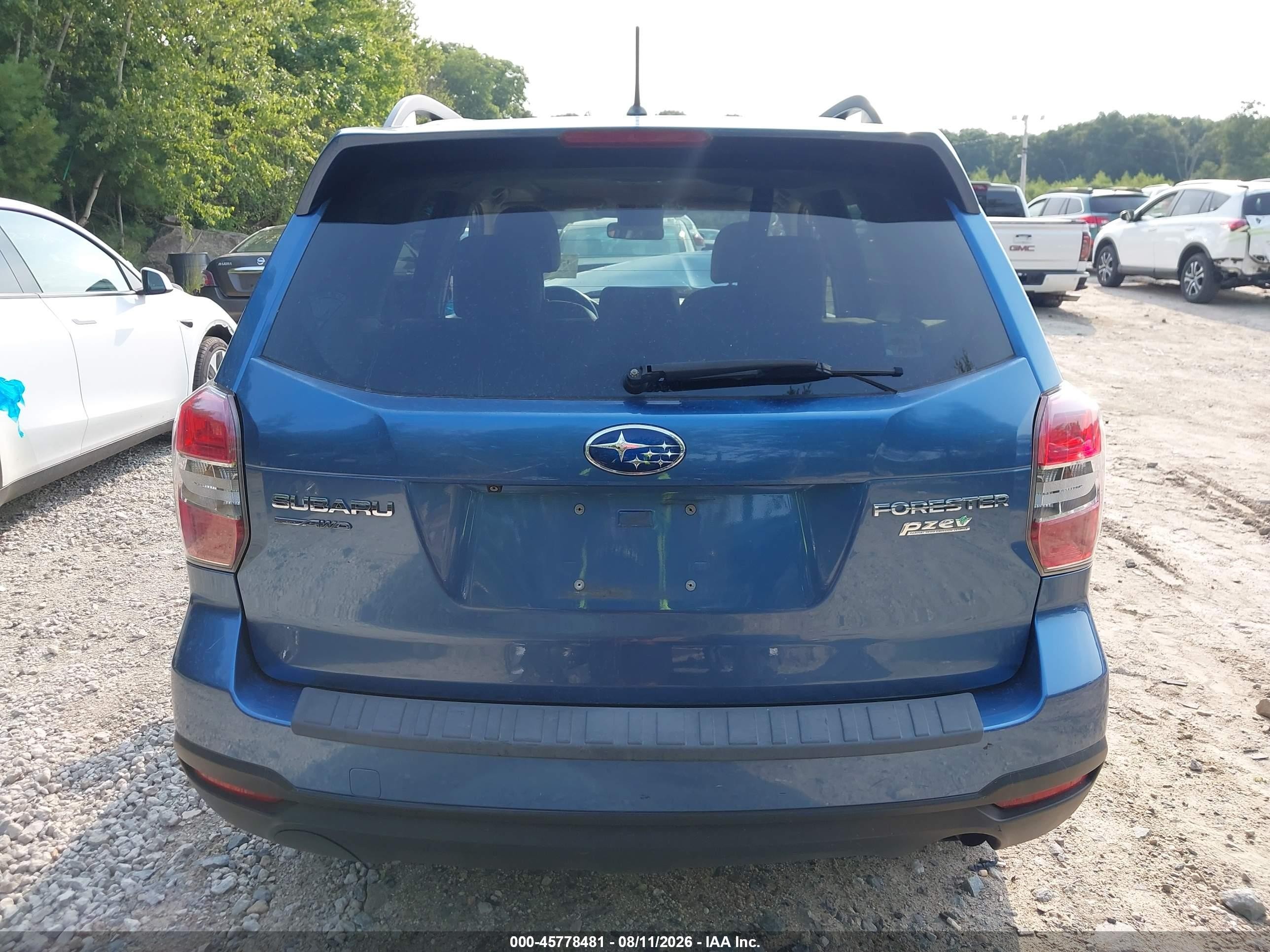 2015 Subaru Forester 2.5i Limited Blue vin: JF2SJAHC0FH451581