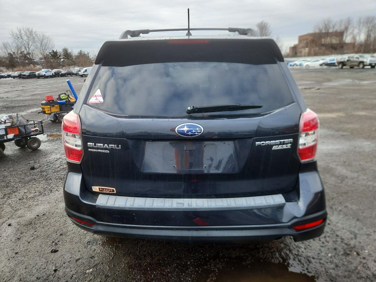 2015 Subaru Forester 2.5i Limited Charcoal vin: JF2SJAHC0FH595017