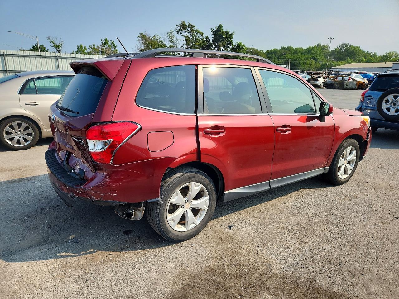 2015 Subaru Forester 2.5i Limited Red vin: JF2SJAHC0FH820035