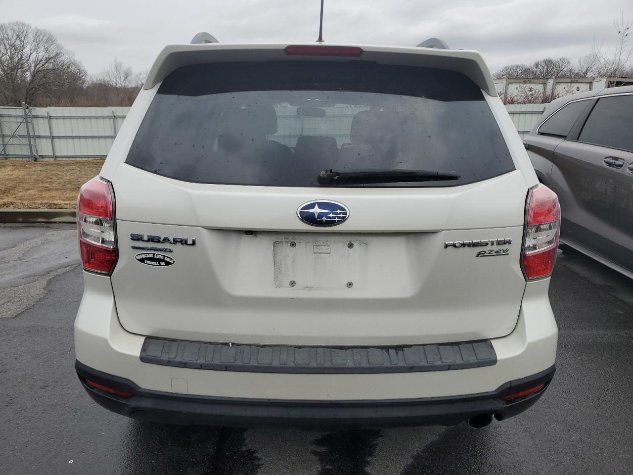 2014 Subaru Forester 2.5i Limited White vin: JF2SJAHC1EH429104