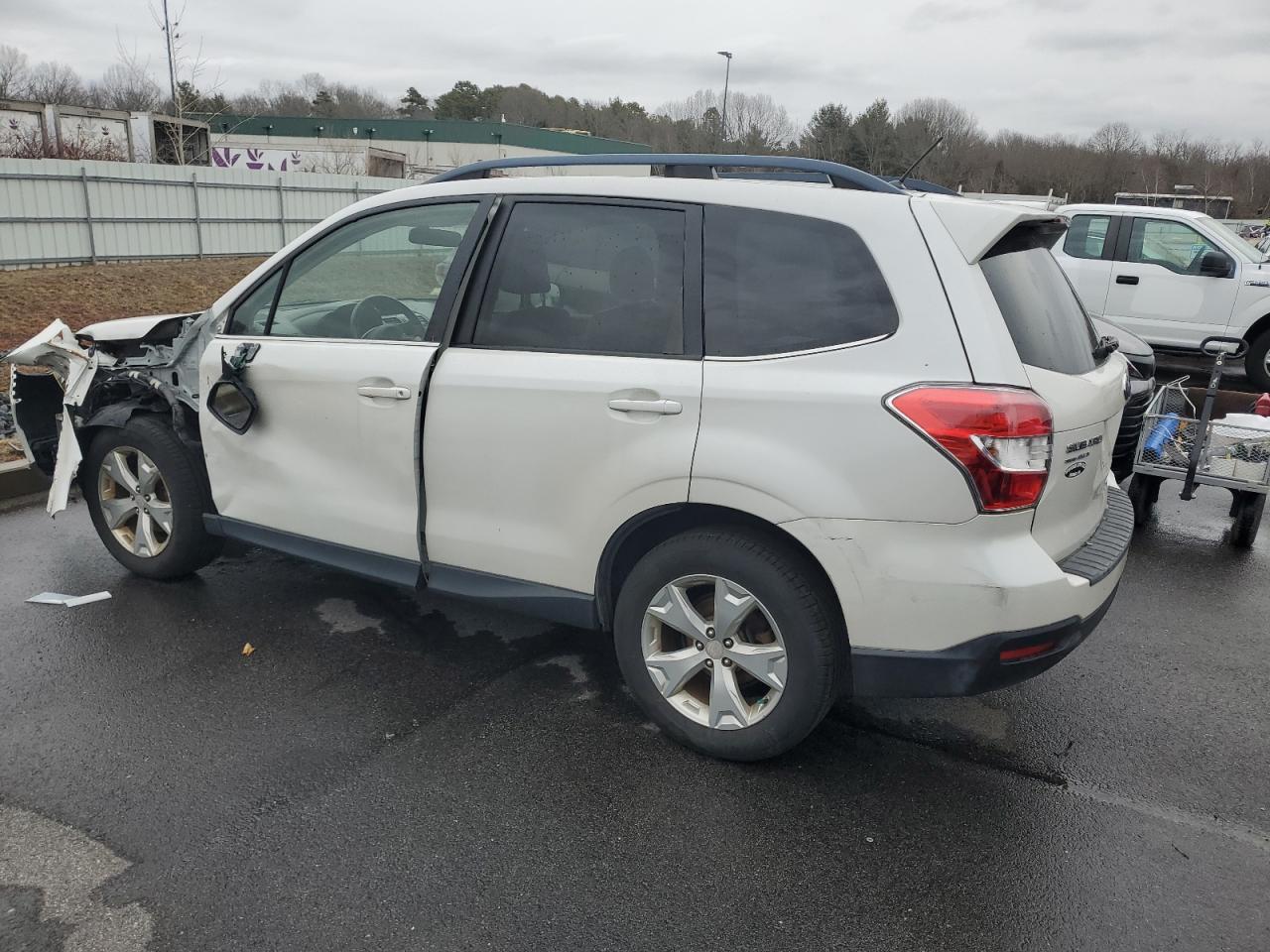 2014 Subaru Forester 2.5i Limited White vin: JF2SJAHC1EH429104