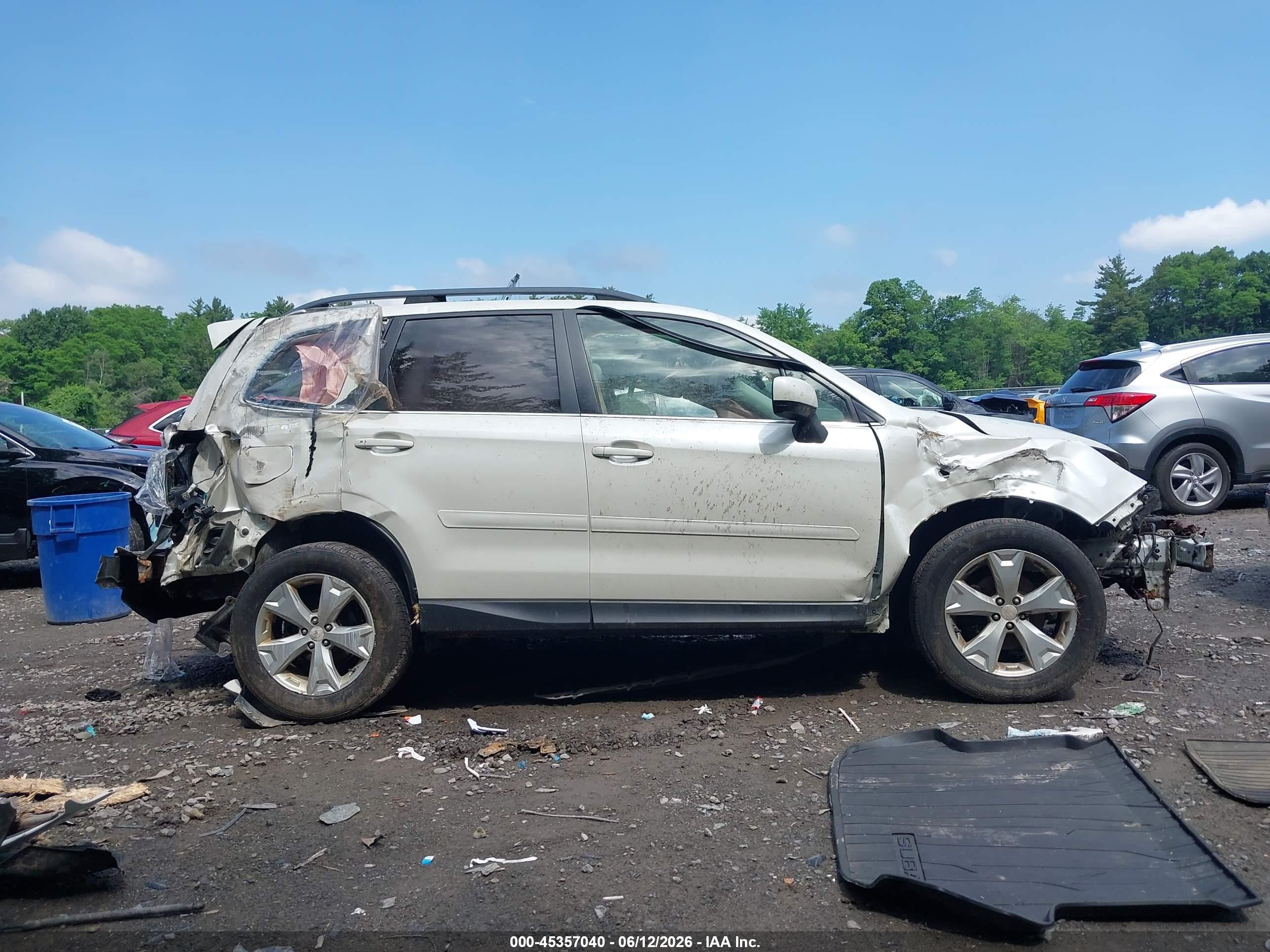 2014 Subaru Forester 2.5i Limited vin: JF2SJAHC1EH462085