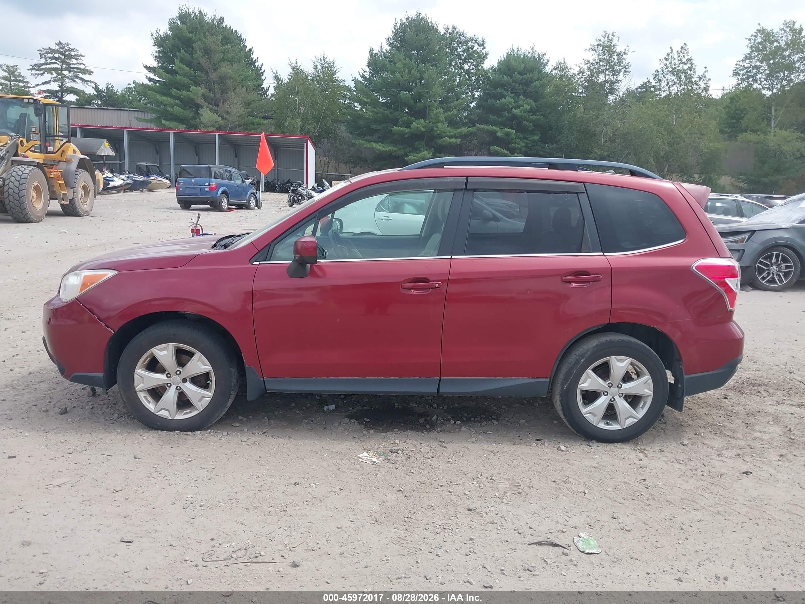 2014 Subaru Forester 2.5i Limited Red vin: JF2SJAHC1EH498763