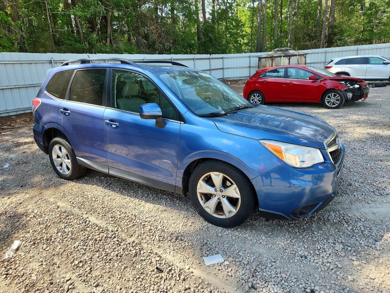 2015 Subaru Forester 2.5i Limited Blue vin: JF2SJAHC1FH428617