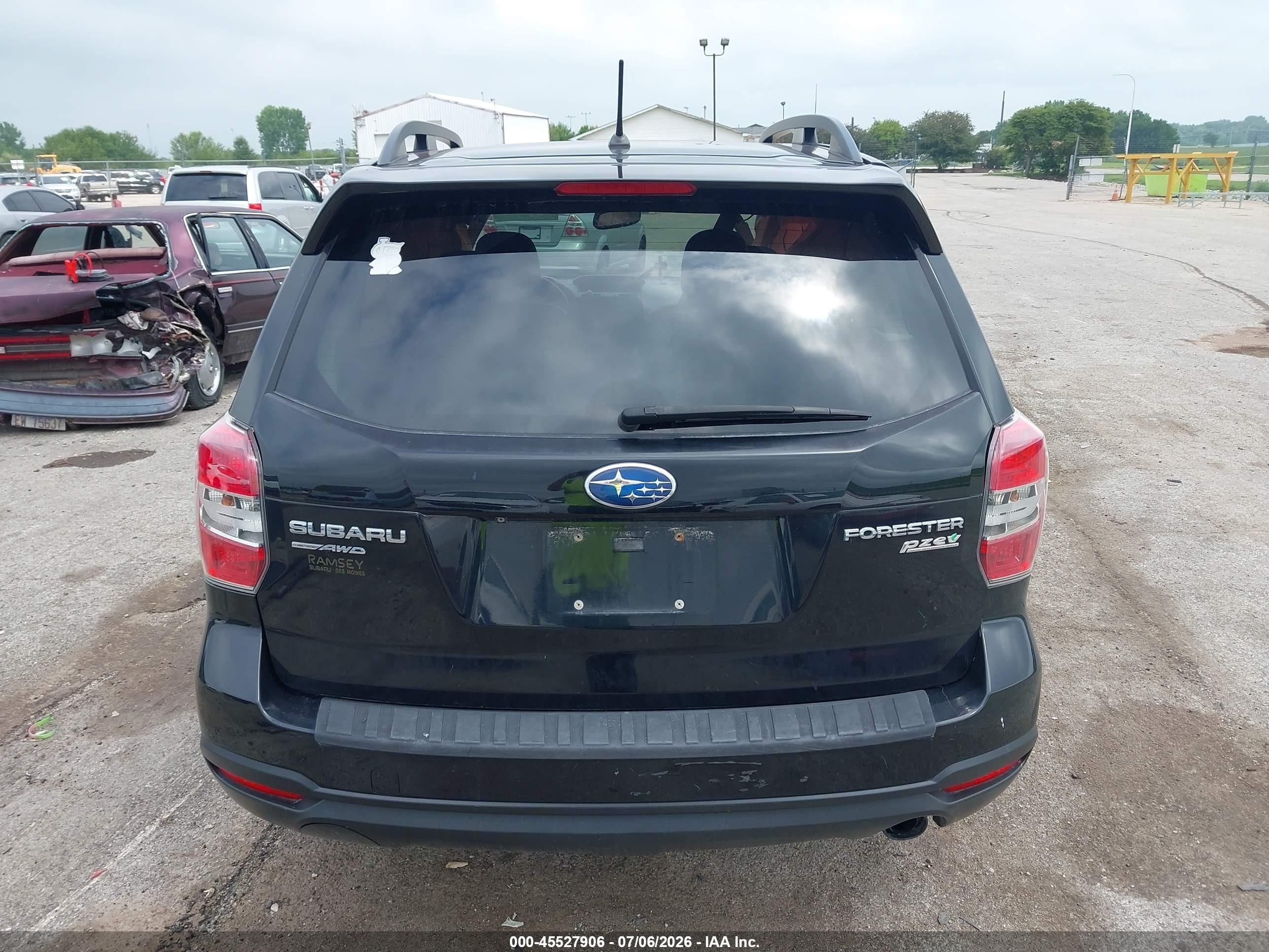 2015 Subaru Forester 2.5i Limited Black vin: JF2SJAHC1FH448754