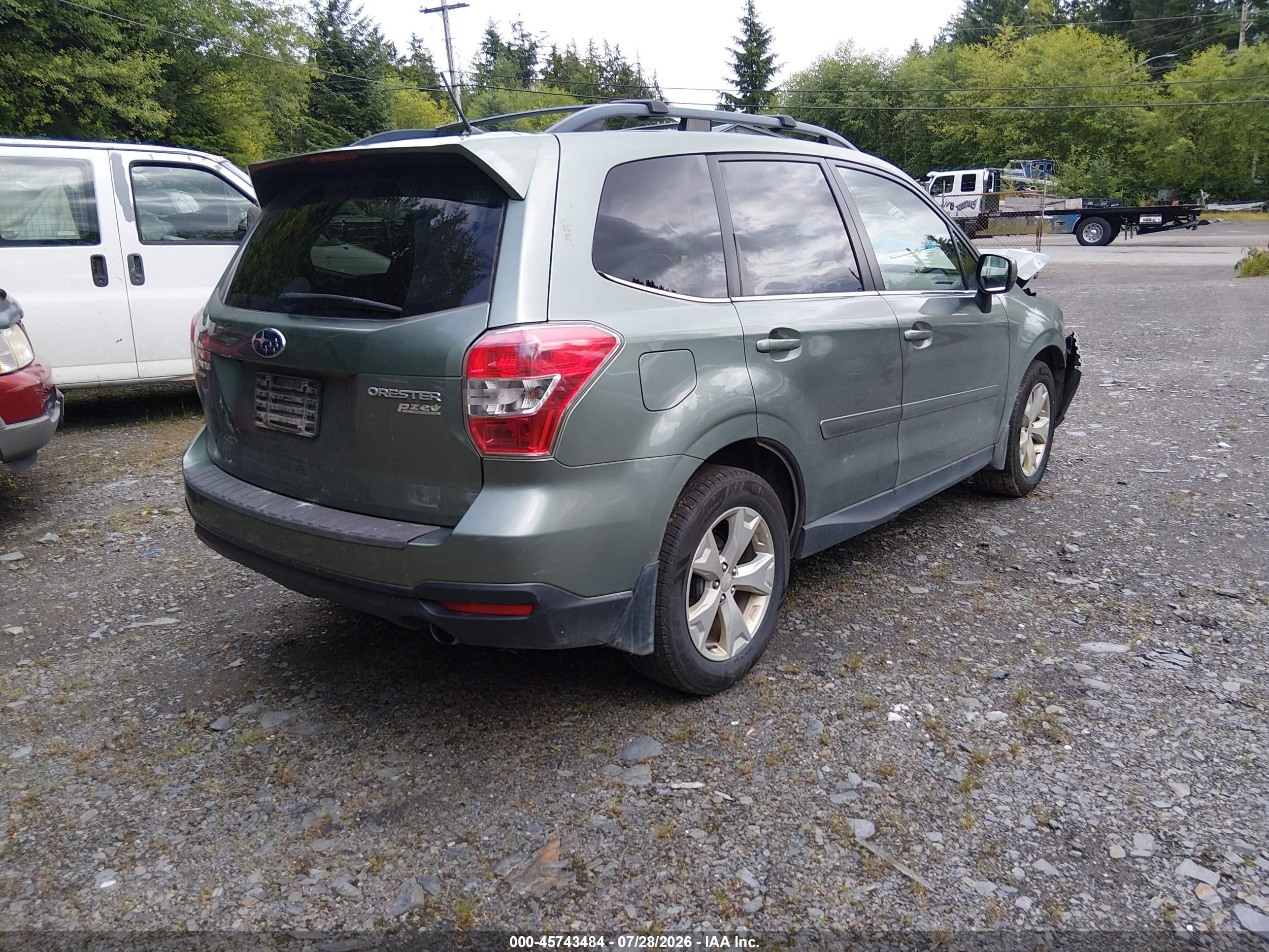 2015 Subaru Forester 2.5i Limited Green vin: JF2SJAHC1FH473217