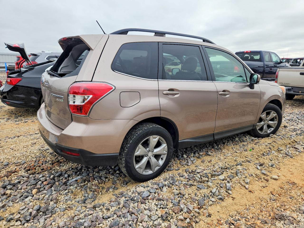 2014 Subaru Forester Brown vin: JF2SJAHC2EH471006
