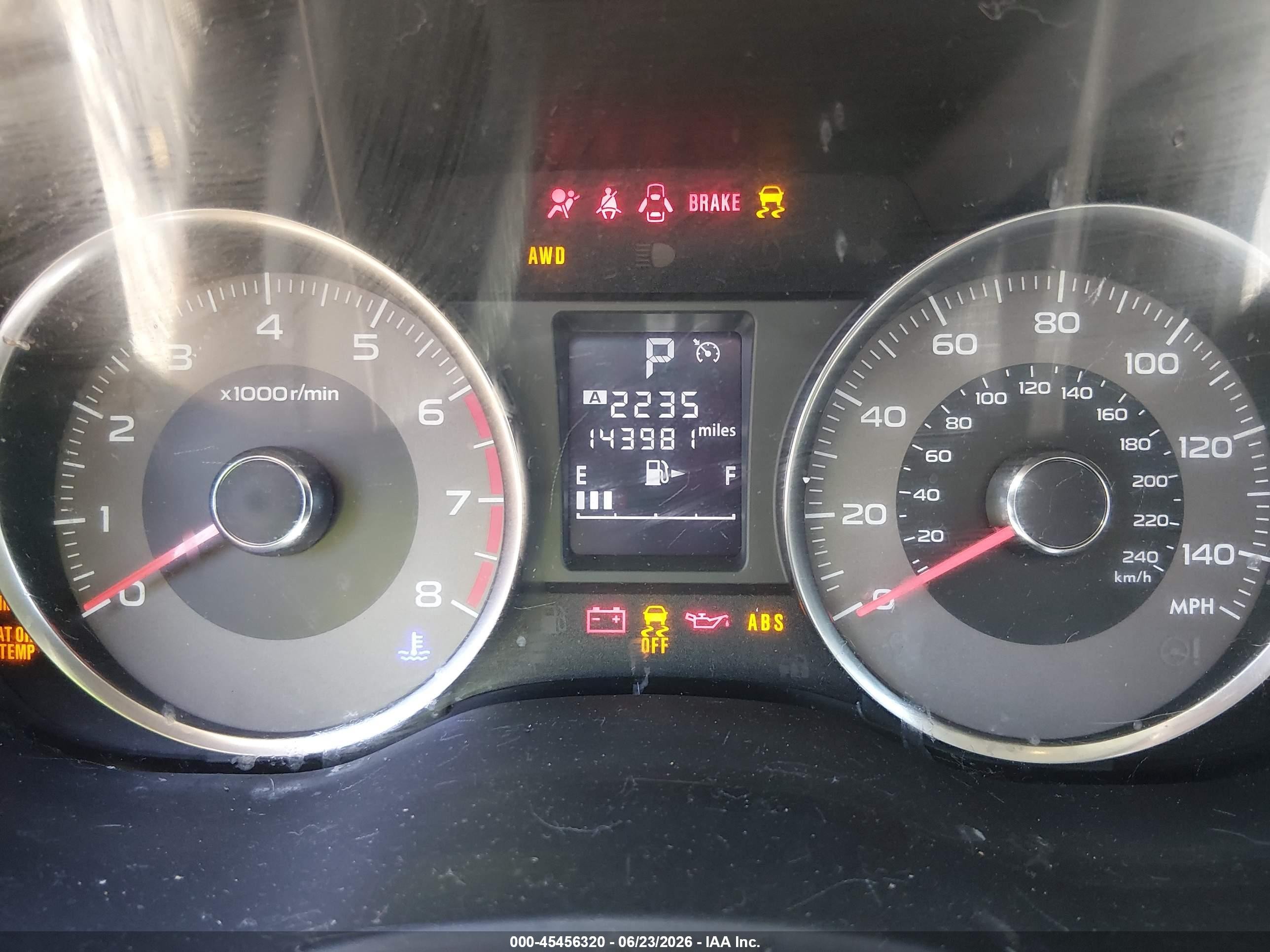 2015 Subaru Forester 2.5i Limited Белый vin: JF2SJAHC2FH415293