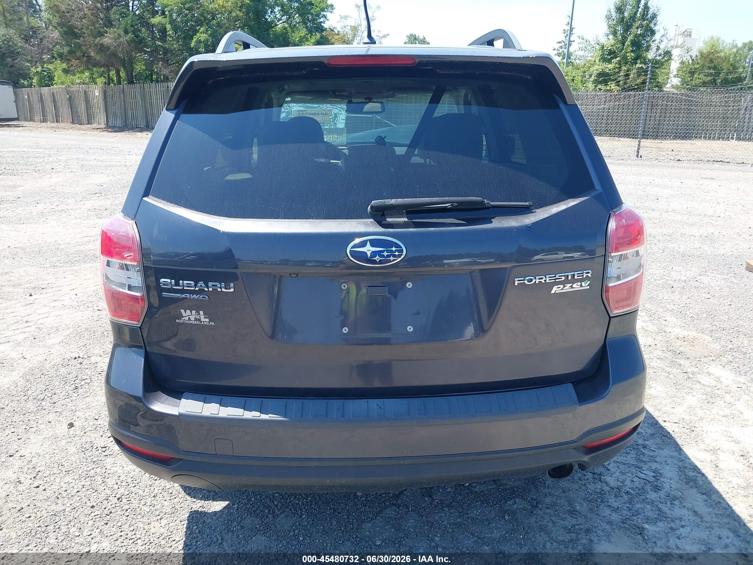 2015 Subaru Forester 2.5i Limited Black vin: JF2SJAHC2FH460086