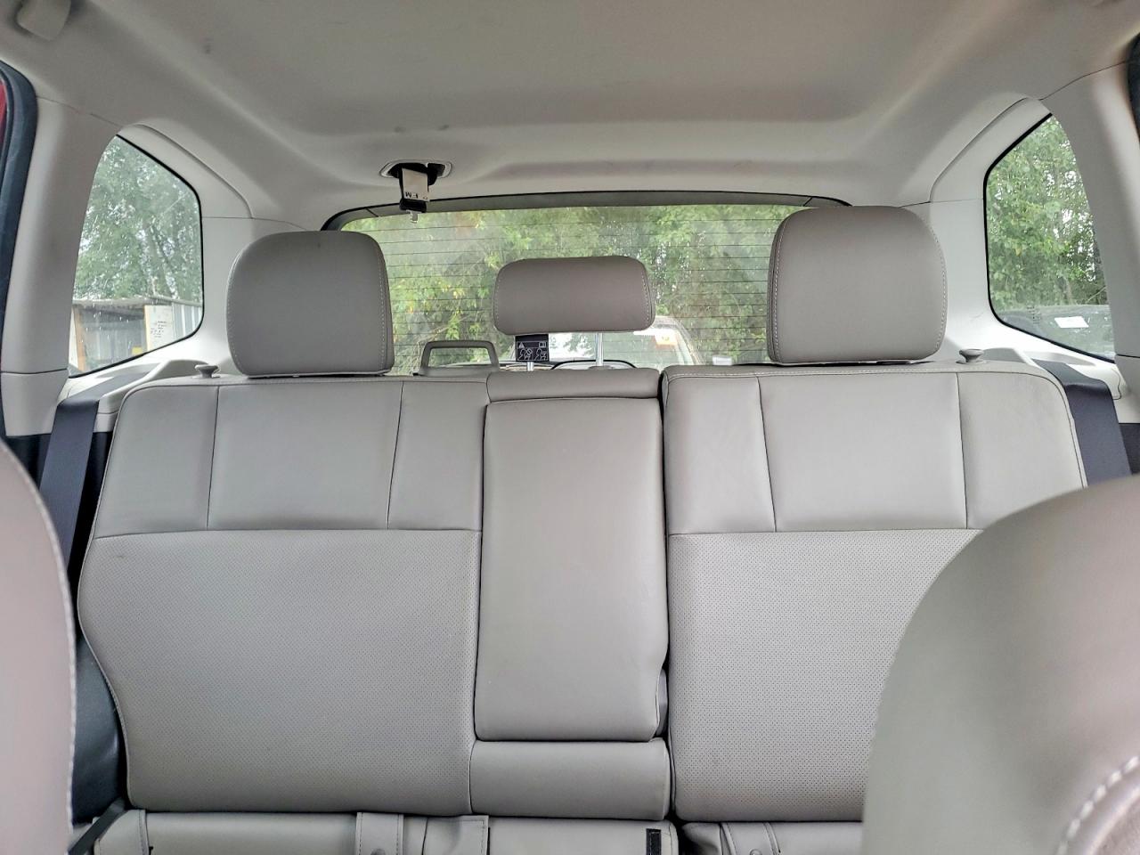 2015 Subaru Forester 2.5i Limited Red vin: JF2SJAHC2FH505334