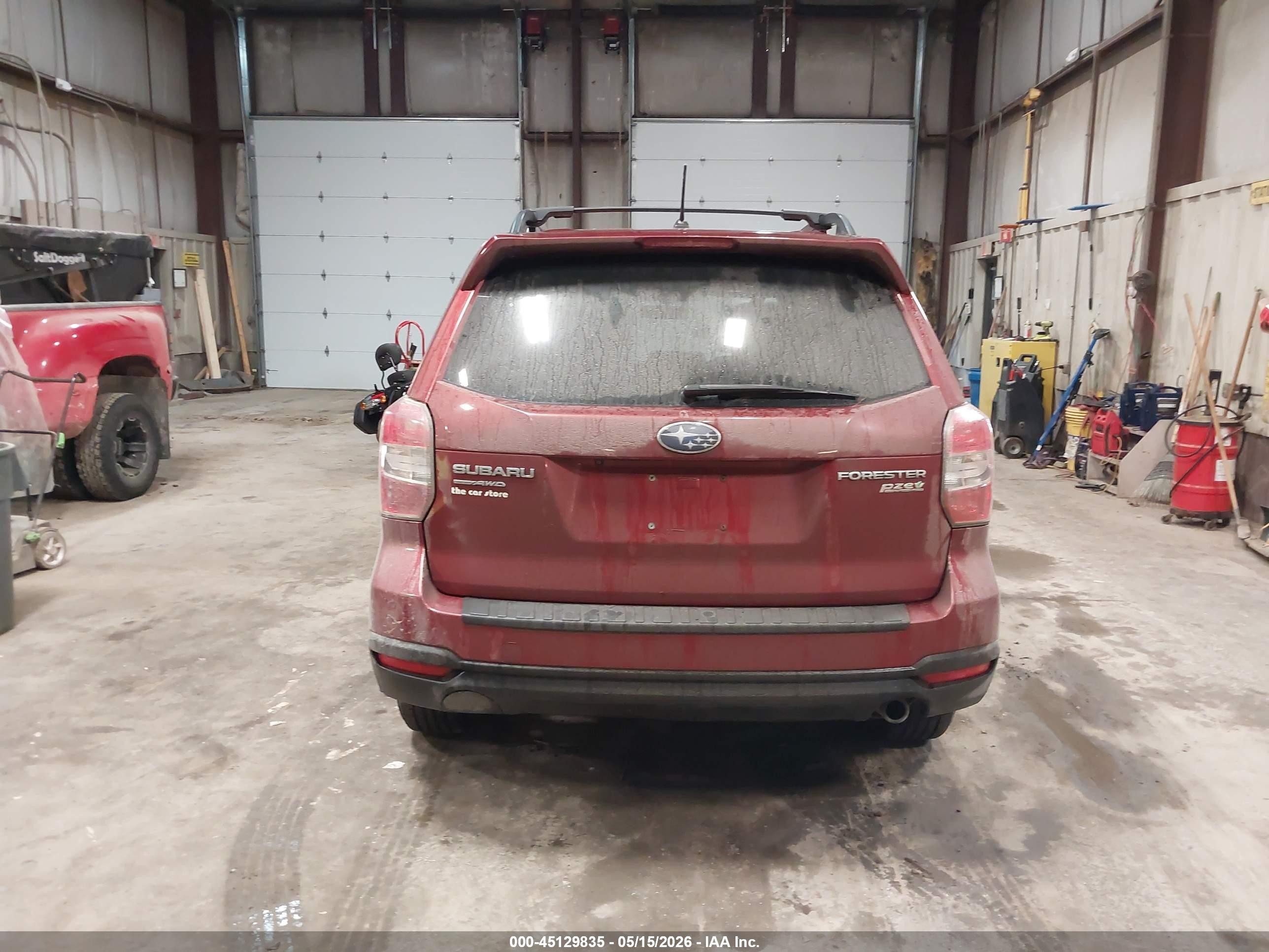 2015 Subaru Forester 2.5i Limited Red vin: JF2SJAHC2FH557207