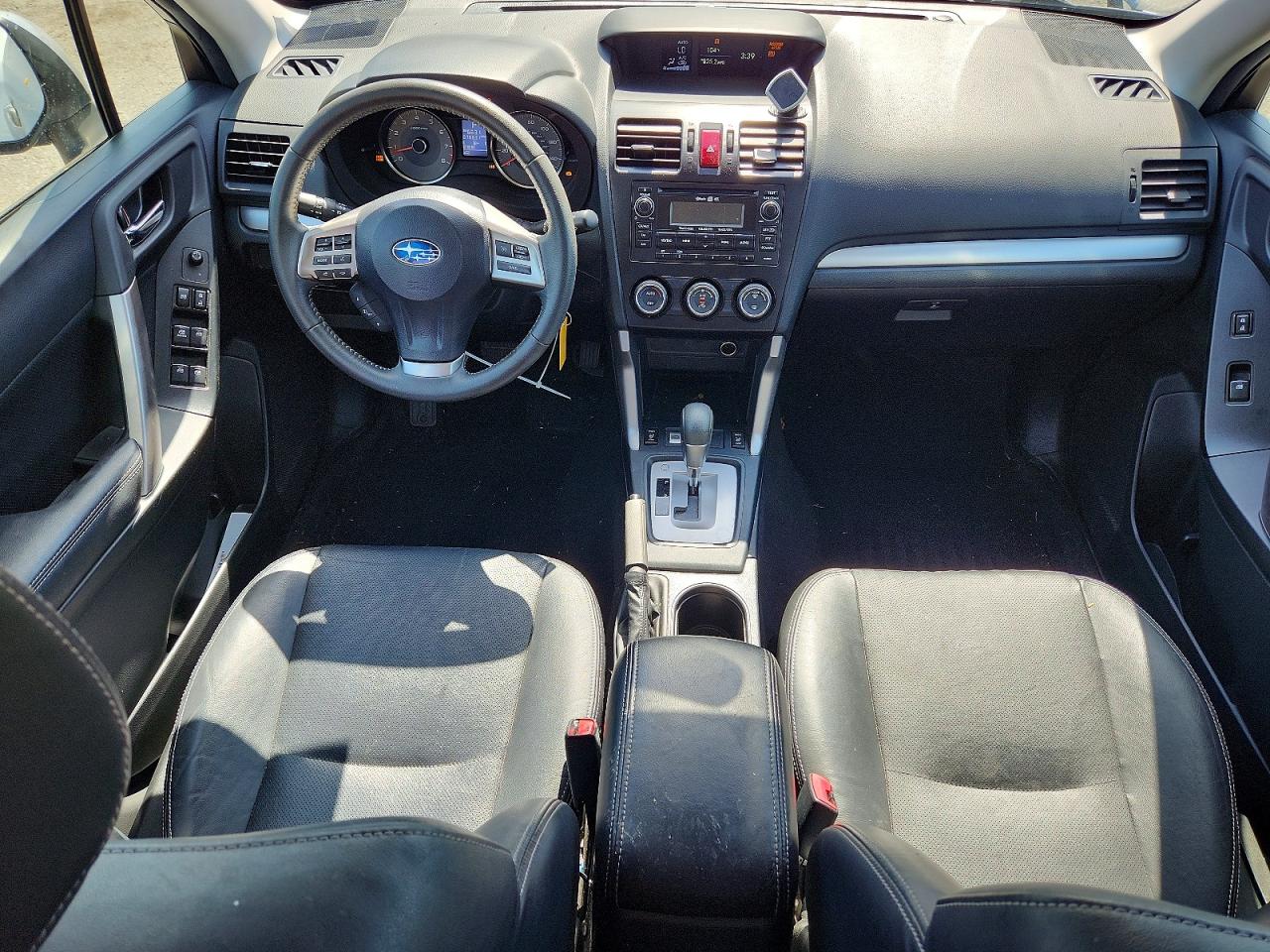 2015 Subaru Forester Silver vin: JF2SJAHC2FH819467