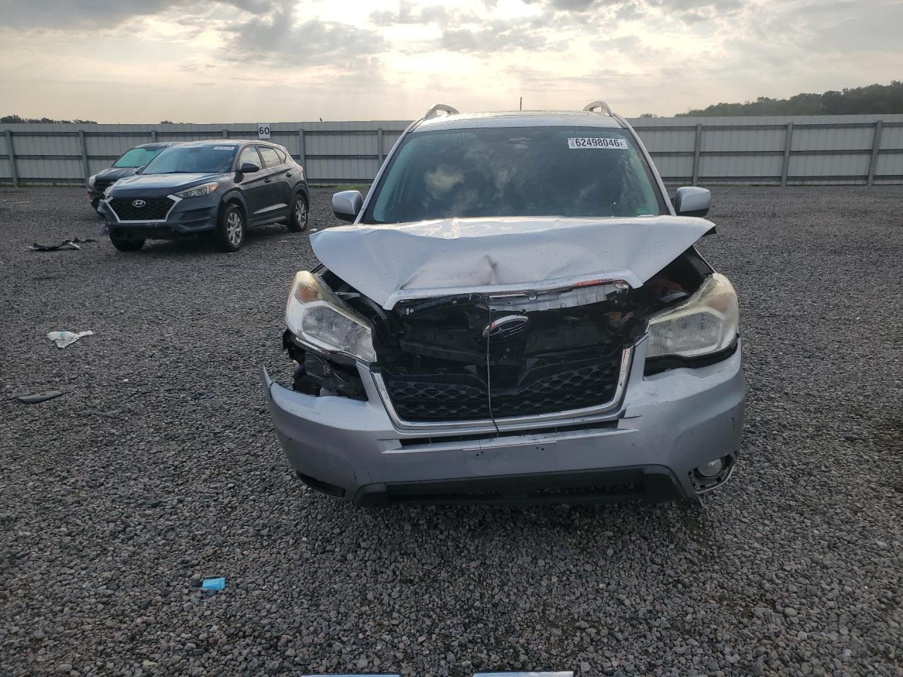 2014 Subaru Forester 2.5i Limited Silver vin: JF2SJAHC3EH458846
