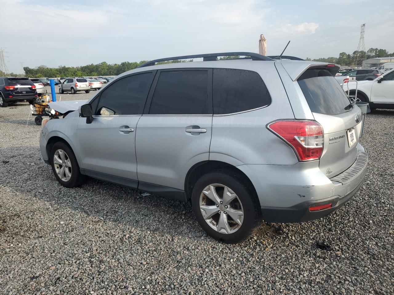 2014 Subaru Forester 2.5i Limited Silver vin: JF2SJAHC3EH458846