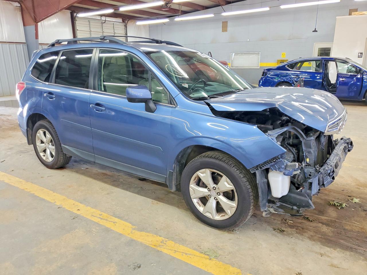 2015 Subaru Forester 2.5i Limited Синий vin: JF2SJAHC3FH446326
