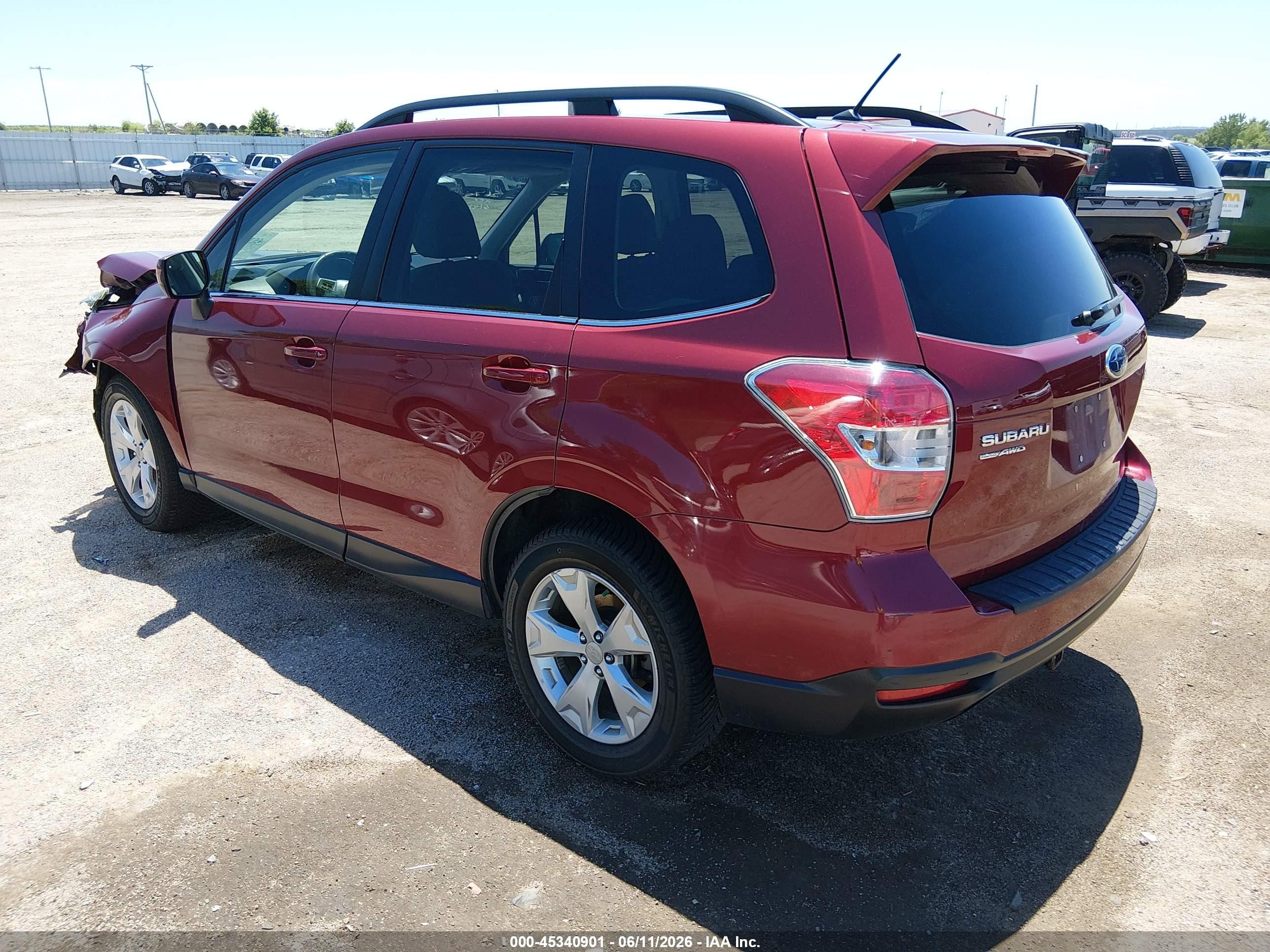 2015 Subaru Forester 2.5i Limited Red vin: JF2SJAHC3FH451655