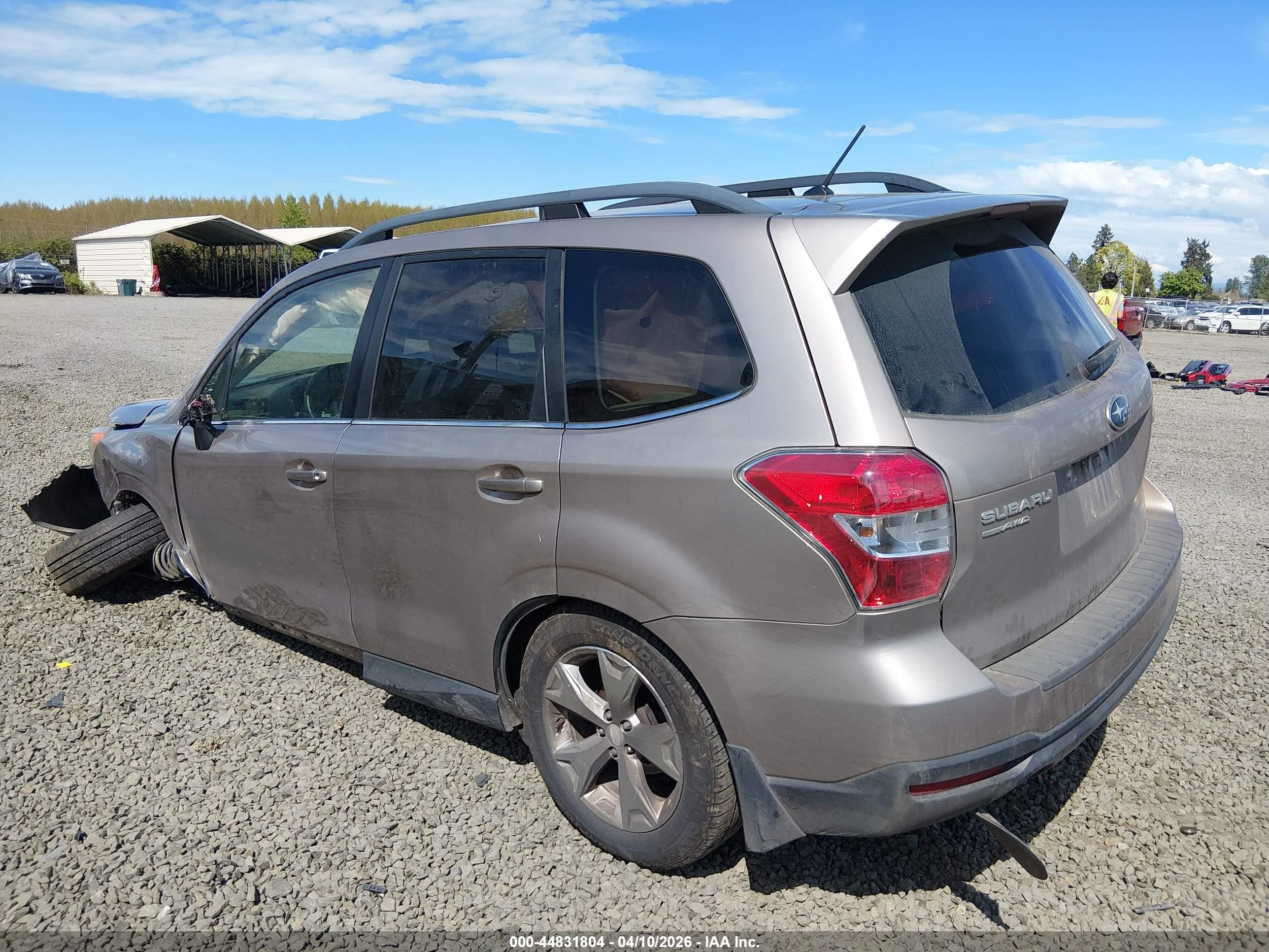2015 Subaru Forester 2.5i Limited Brown vin: JF2SJAHC3FH465958
