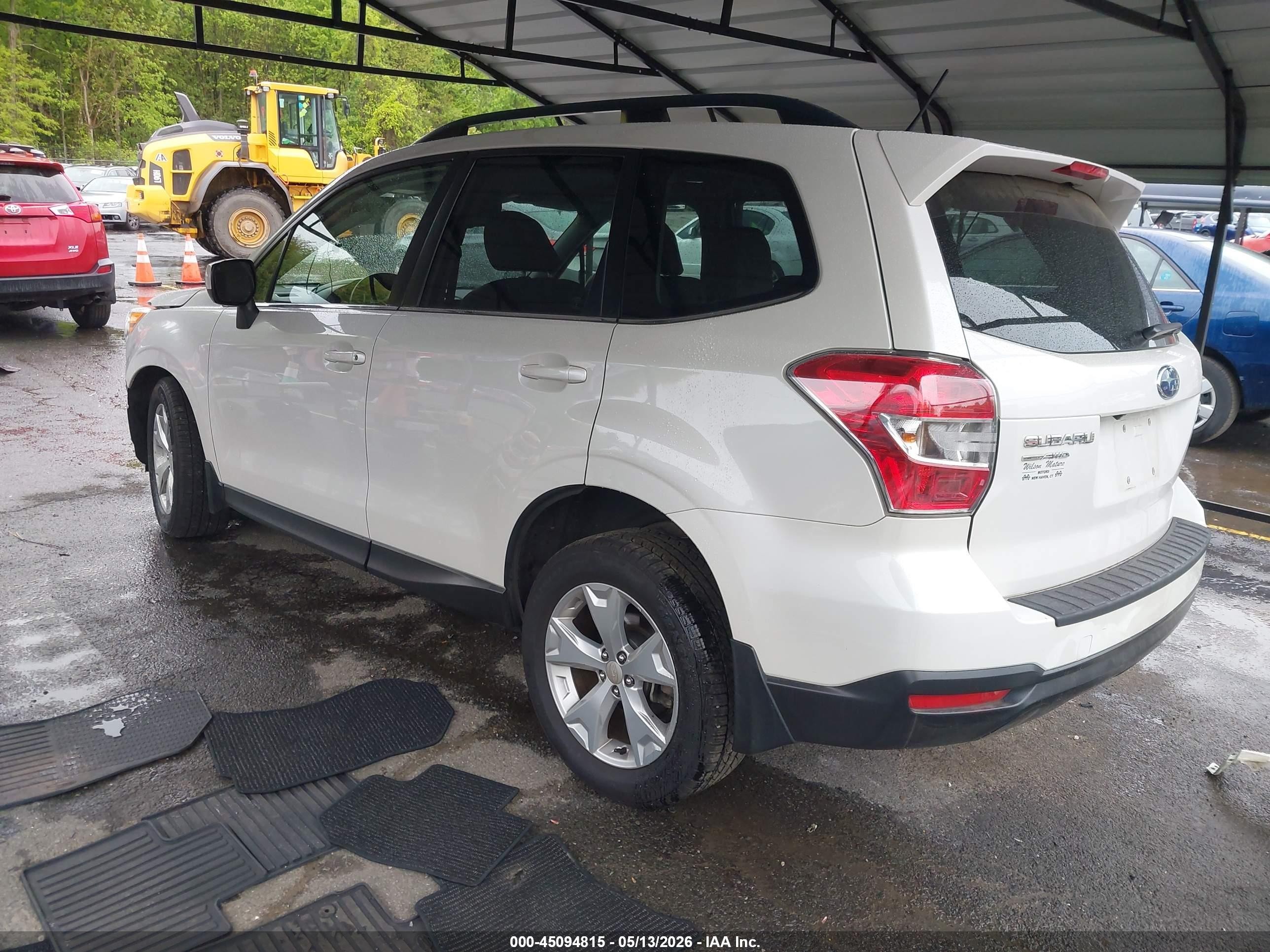2015 Subaru Forester 2.5i Limited White vin: JF2SJAHC3FH814486