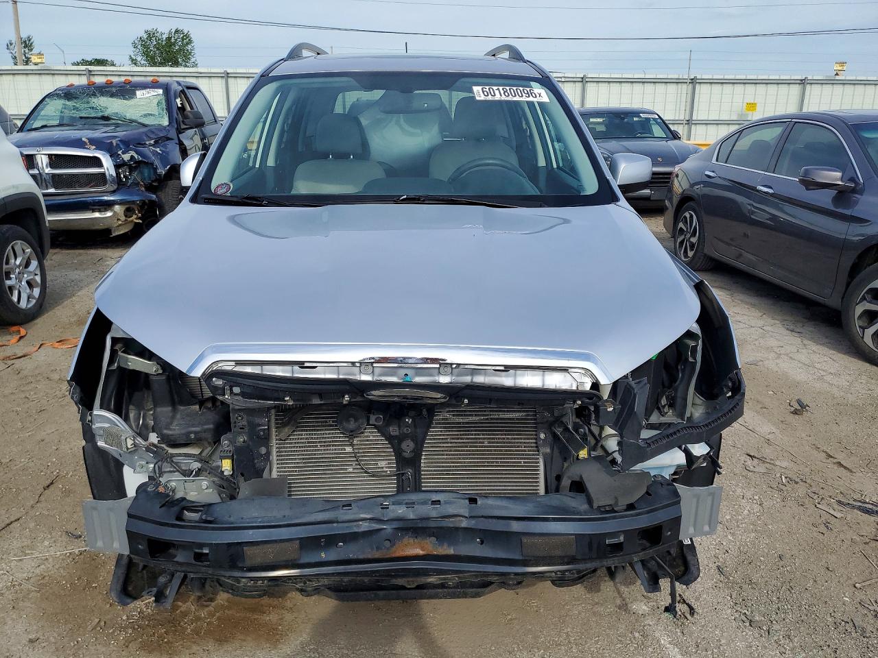 2015 Subaru Forester 2.5i Limited Silver vin: JF2SJAHC3FH825620