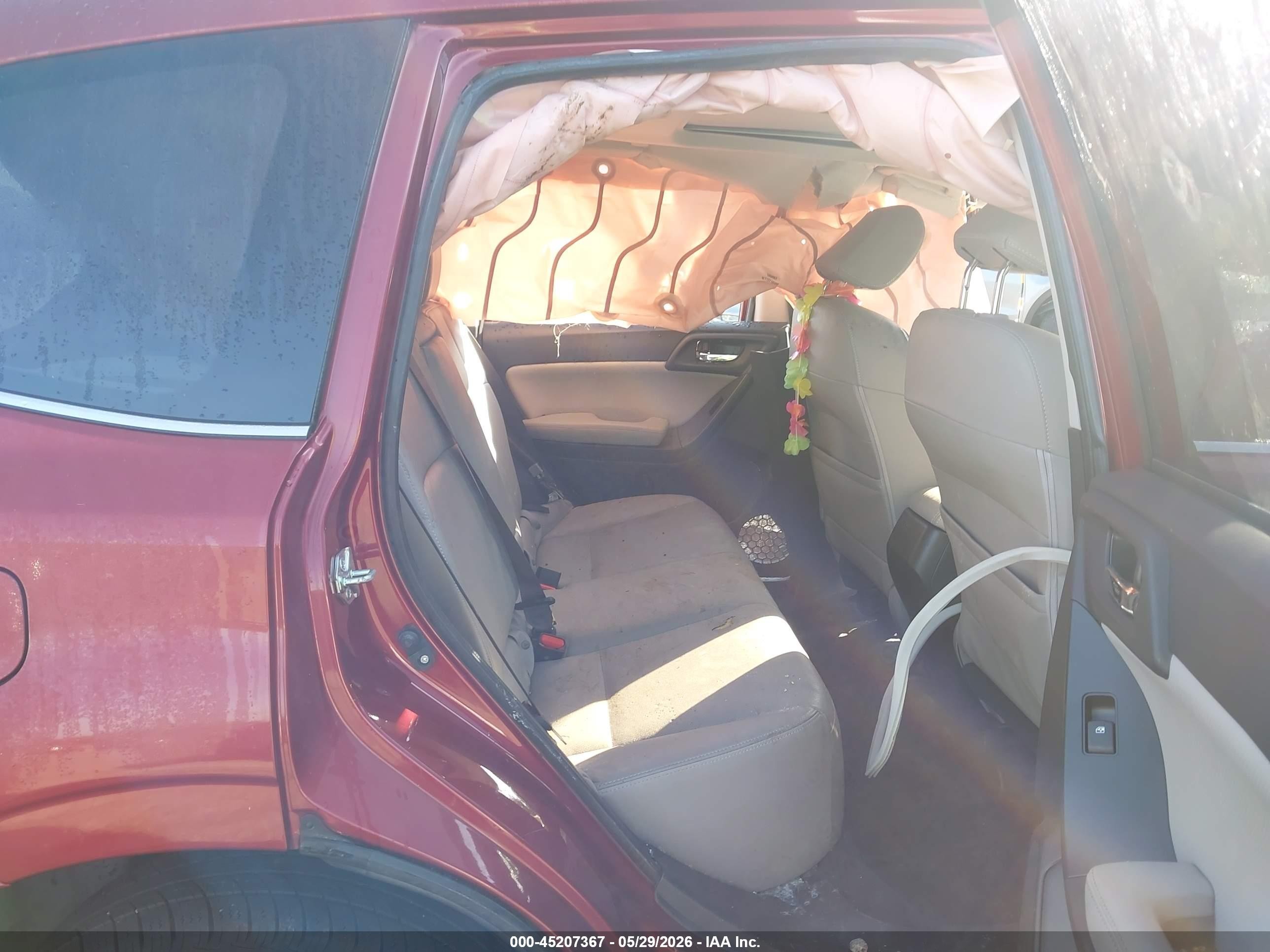 2014 Subaru Forester 2.5i Limited Red vin: JF2SJAHC4EH418078