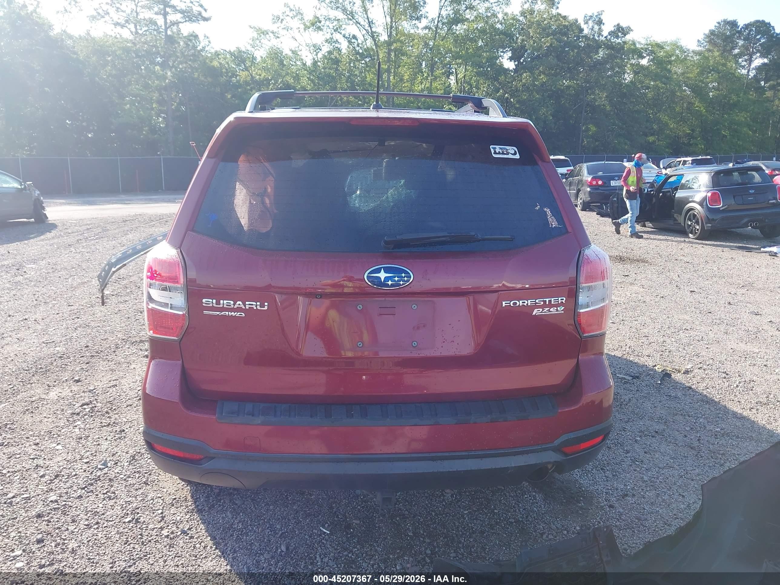 2014 Subaru Forester 2.5i Limited Red vin: JF2SJAHC4EH418078