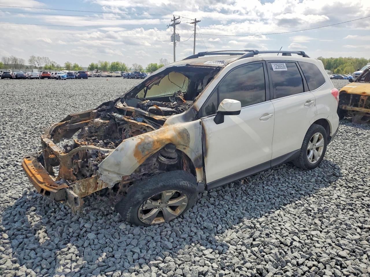 2014 Subaru Forester 2.5i Limited Белый vin: JF2SJAHC4EH449959