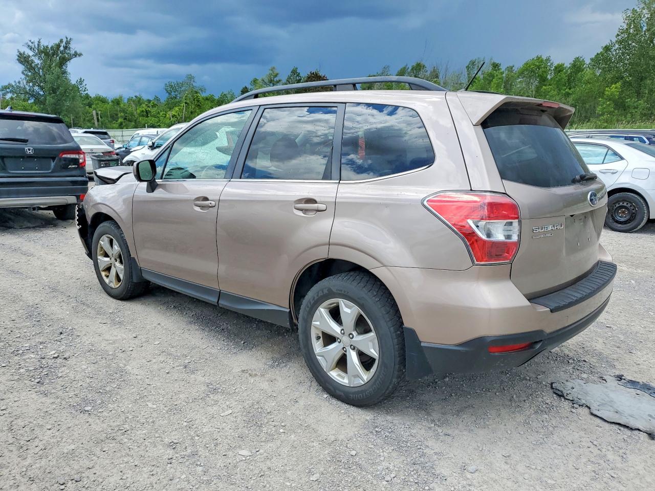 2015 Subaru Forester 2.5i Limited Tan vin: JF2SJAHC4FH407602