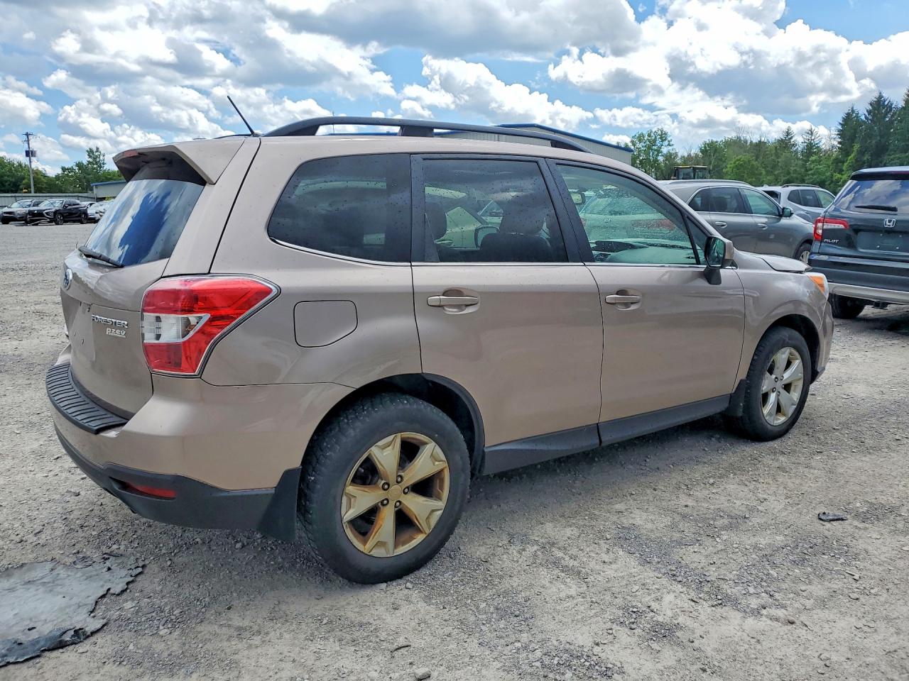 2015 Subaru Forester 2.5i Limited Tan vin: JF2SJAHC4FH407602