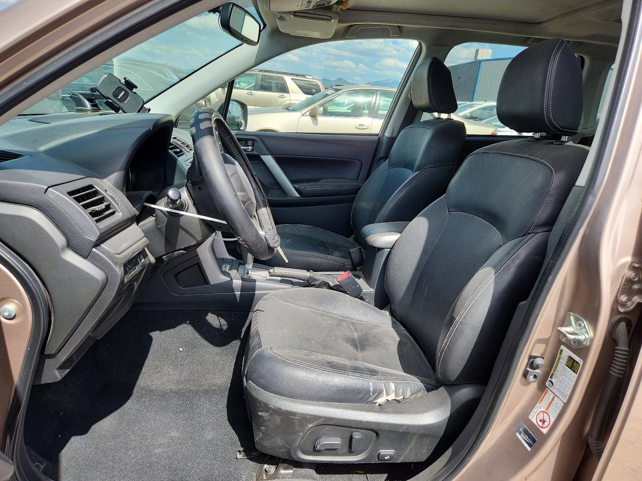 2015 Subaru Forester 2.5i Limited Tan vin: JF2SJAHC4FH410211