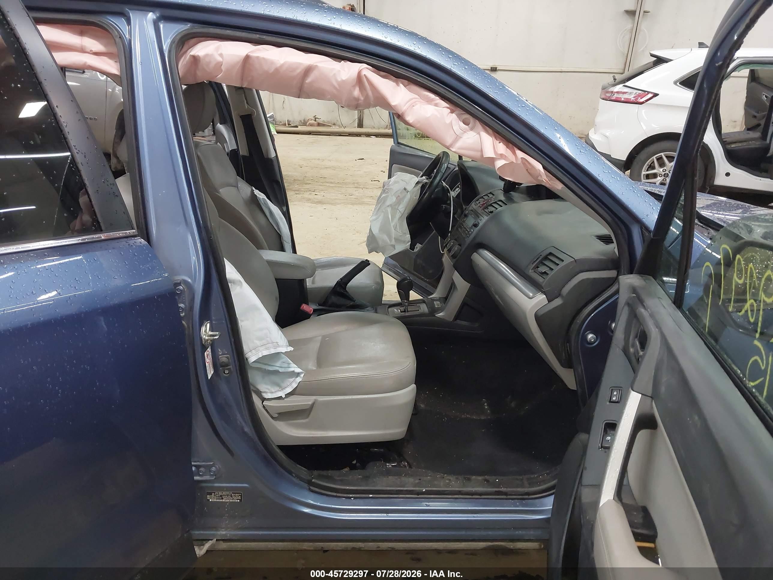 2015 Subaru Forester 2.5i Limited Blue vin: JF2SJAHC4FH431155