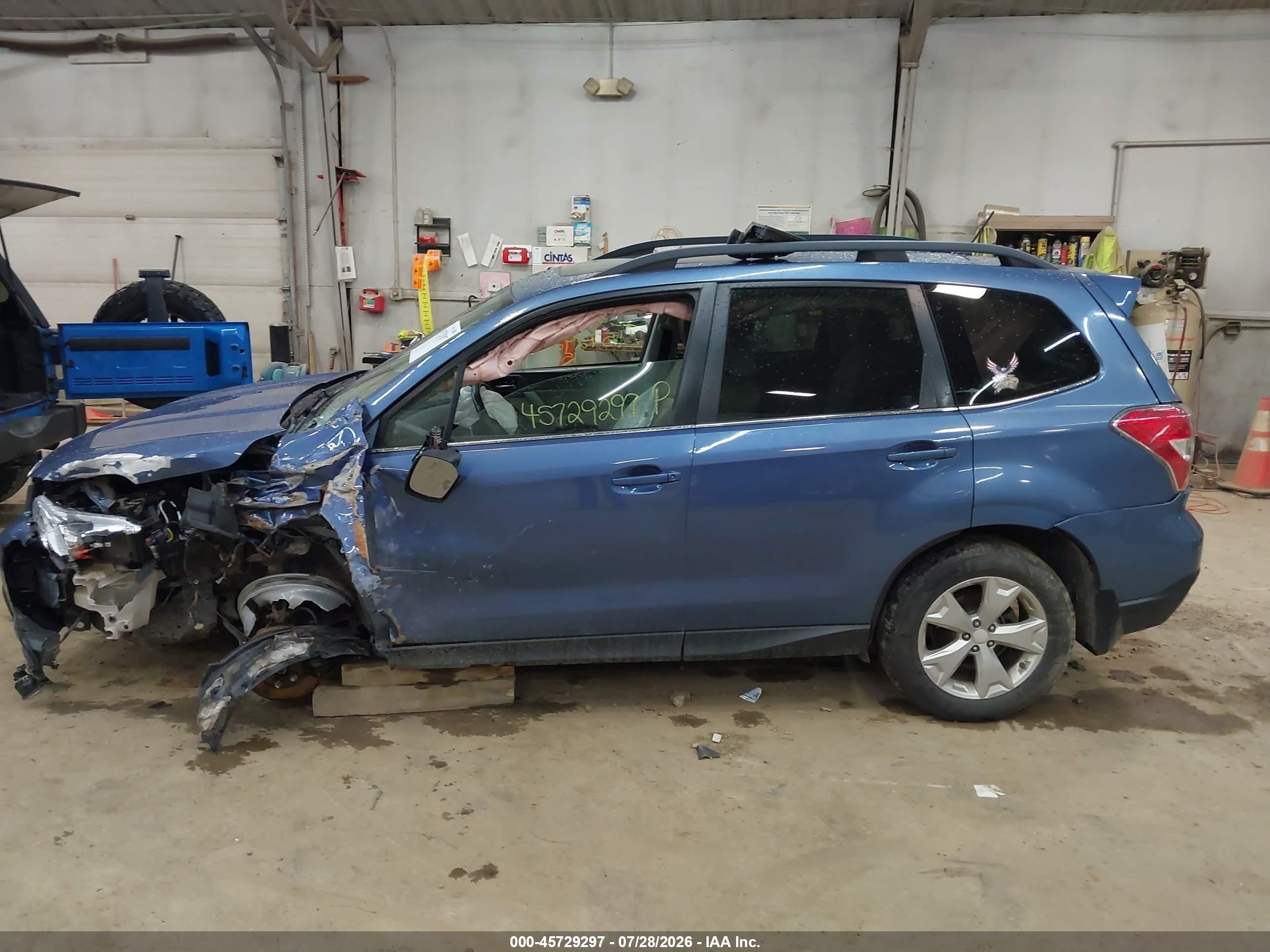 2015 Subaru Forester 2.5i Limited Blue vin: JF2SJAHC4FH431155