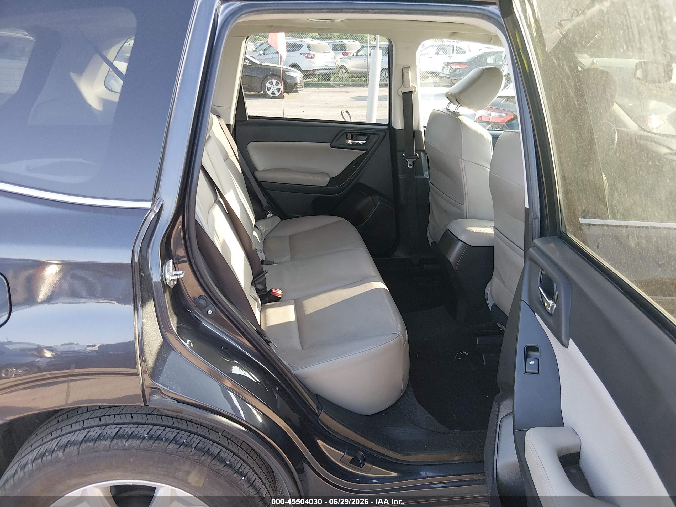 2015 Subaru Forester 2.5i Limited Gold vin: JF2SJAHC4FH498578