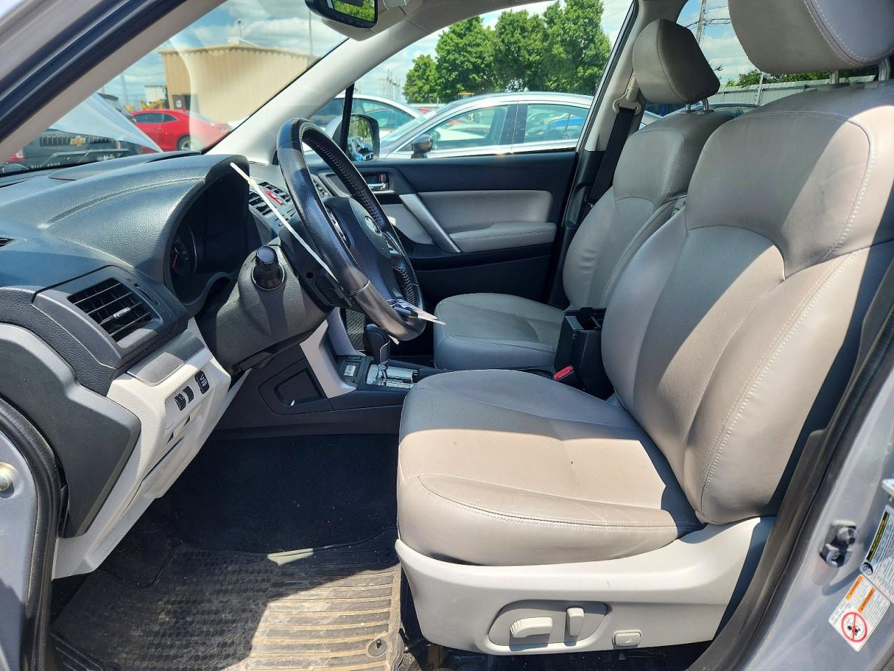 2015 Subaru Forester 2.5i Limited Silver vin: JF2SJAHC4FH538223