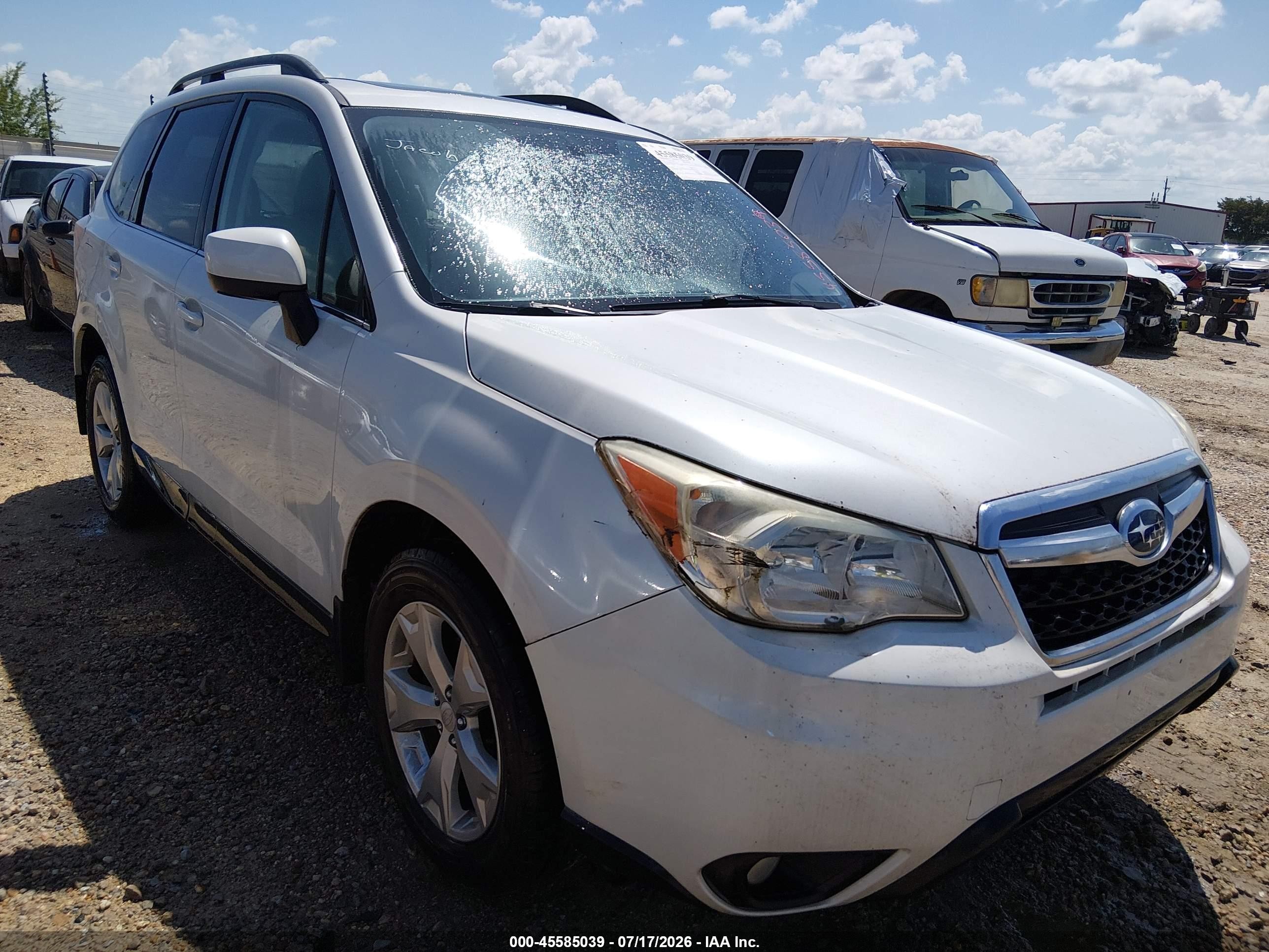 2015 Subaru Forester 2.5i Limited White vin: JF2SJAHC4FH589186