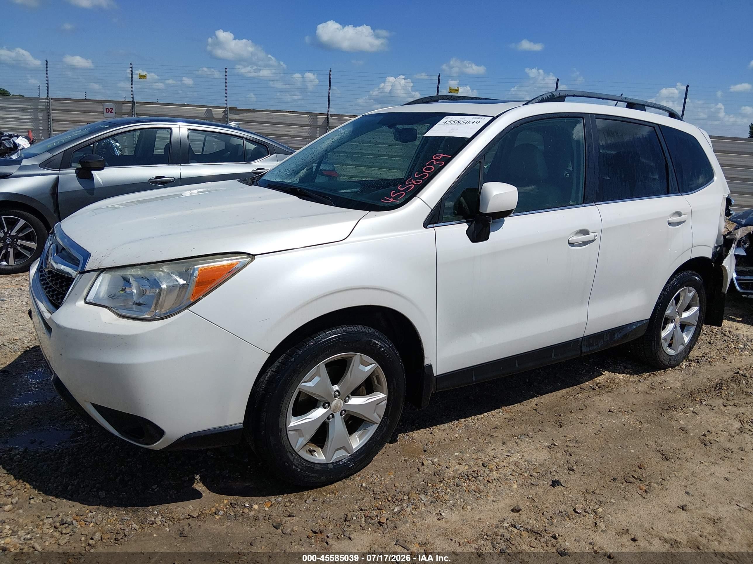 2015 Subaru Forester 2.5i Limited White vin: JF2SJAHC4FH589186