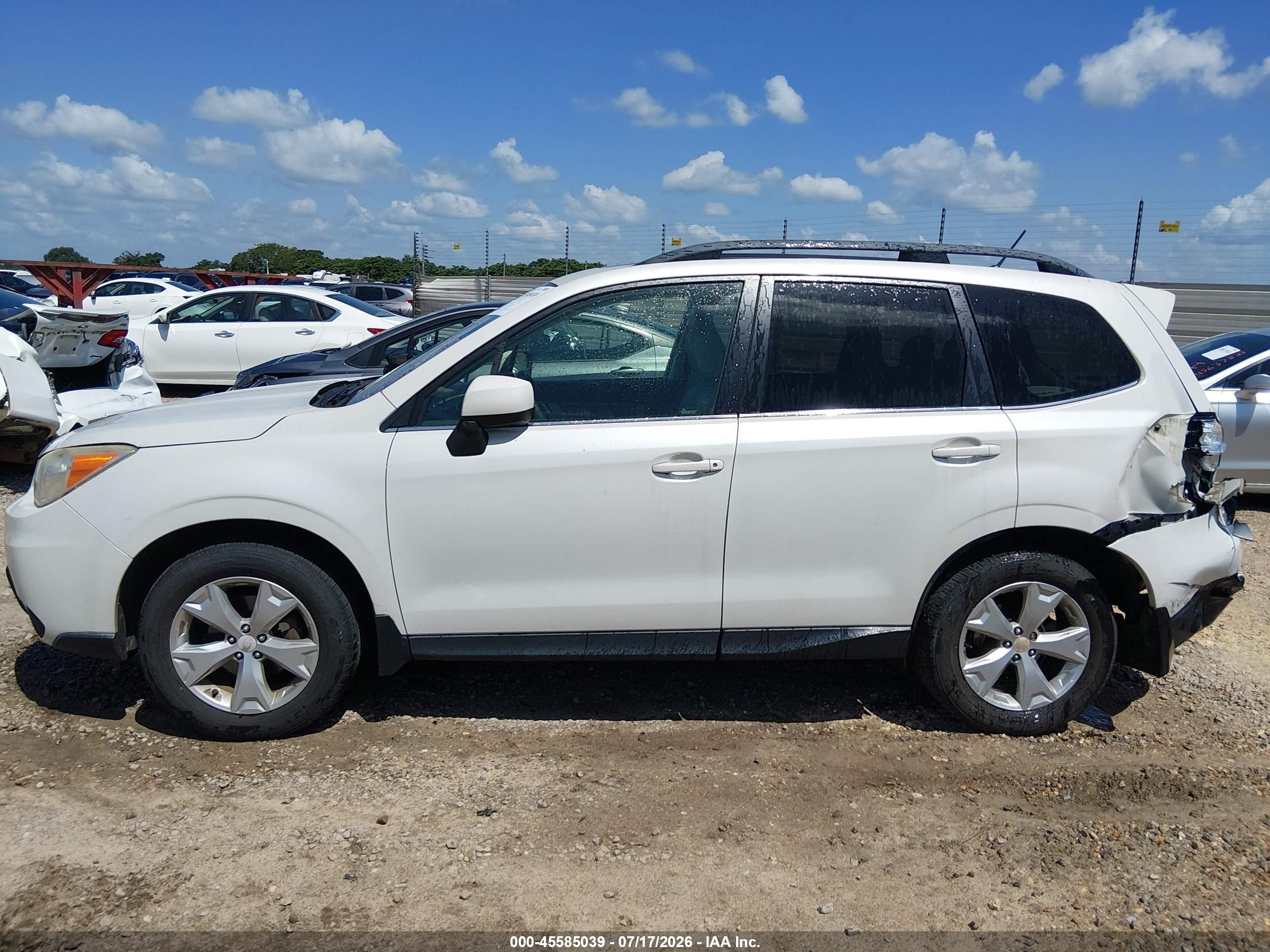 2015 Subaru Forester 2.5i Limited White vin: JF2SJAHC4FH589186