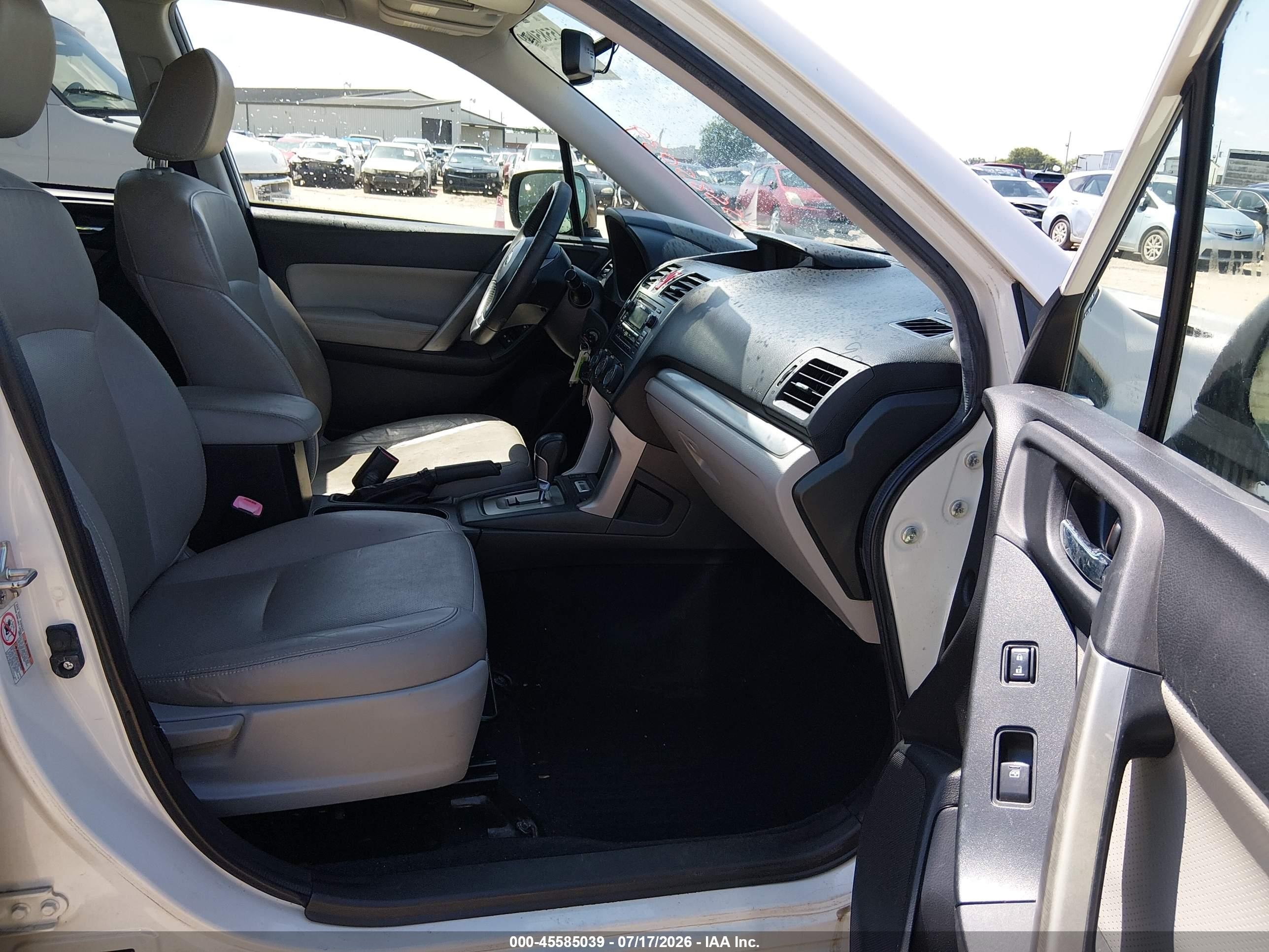 2015 Subaru Forester 2.5i Limited White vin: JF2SJAHC4FH589186