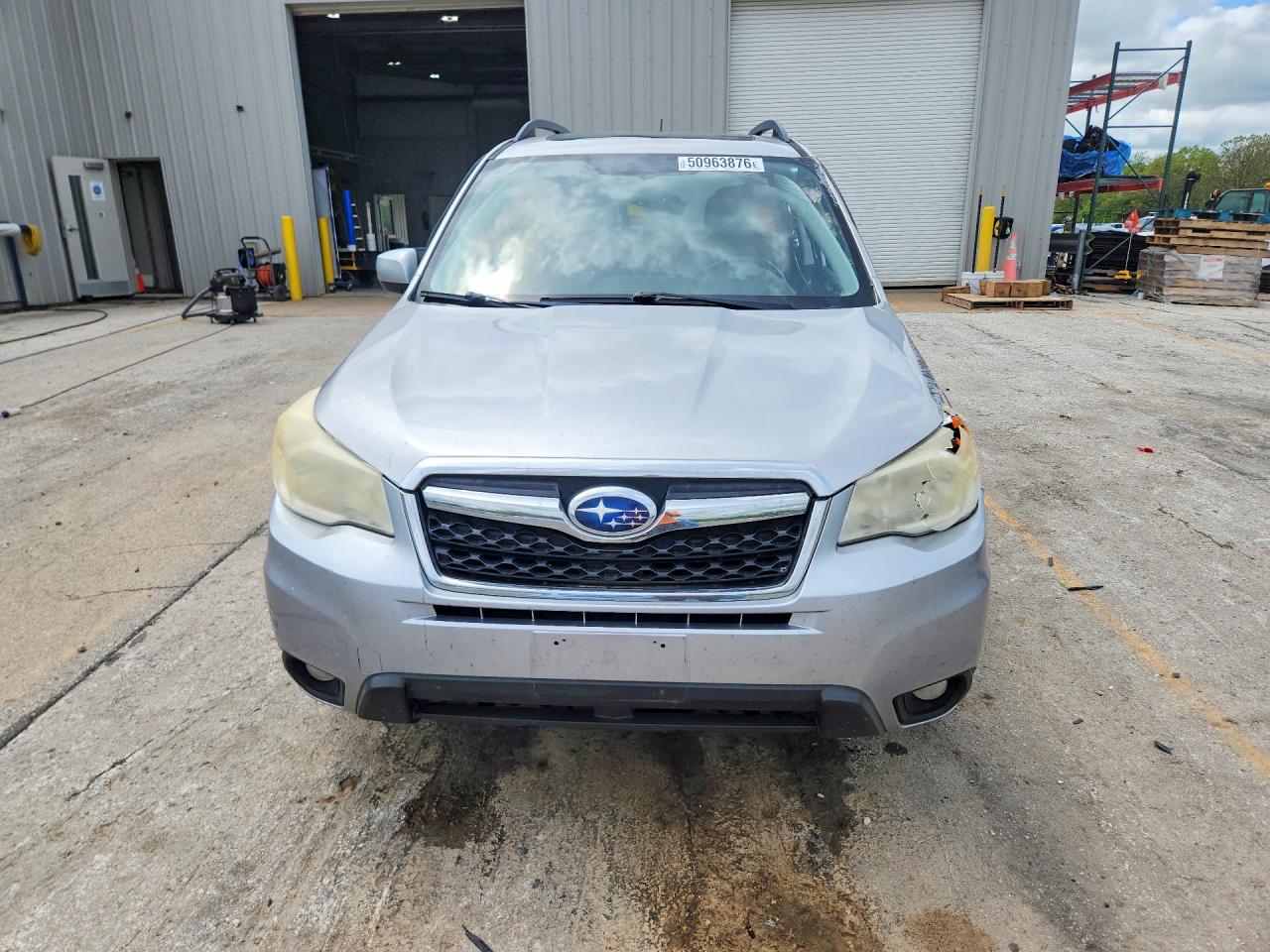 2014 Subaru Forester 2.5i Limited Silver vin: JF2SJAHC5EH406229