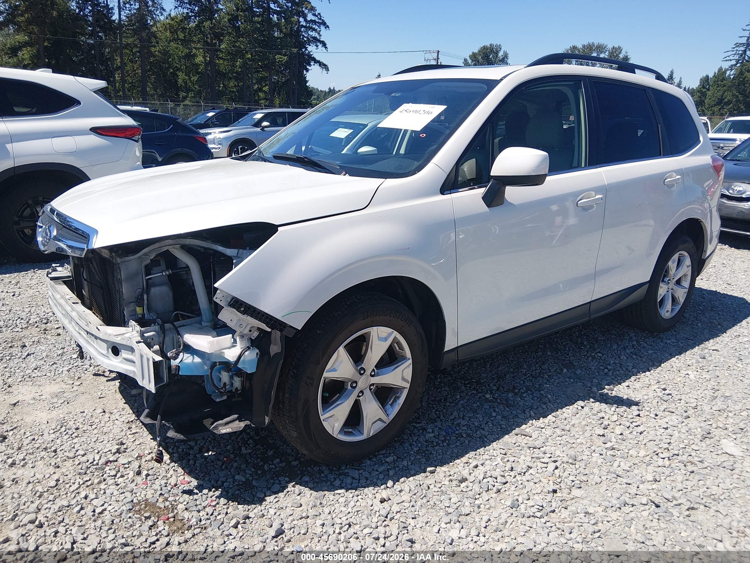 2014 Subaru Forester 2.5i Limited White vin: JF2SJAHC5EH478810