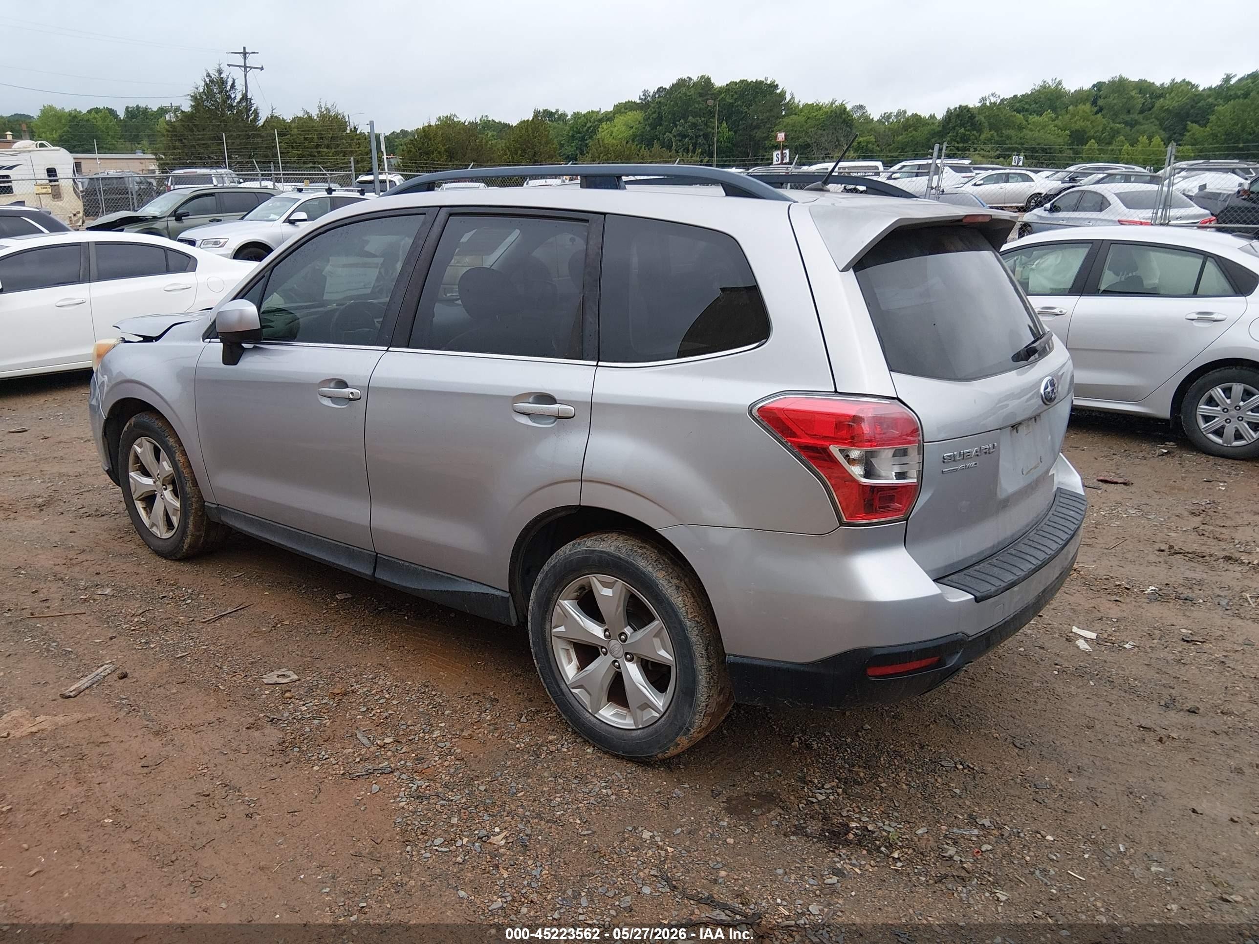2014 Subaru Forester 2.5i Limited Silver vin: JF2SJAHC5EH480668