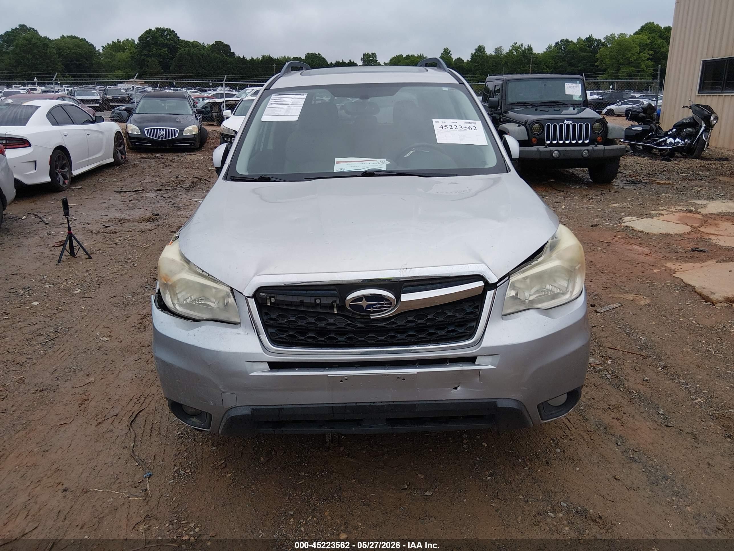 2014 Subaru Forester 2.5i Limited Silver vin: JF2SJAHC5EH480668
