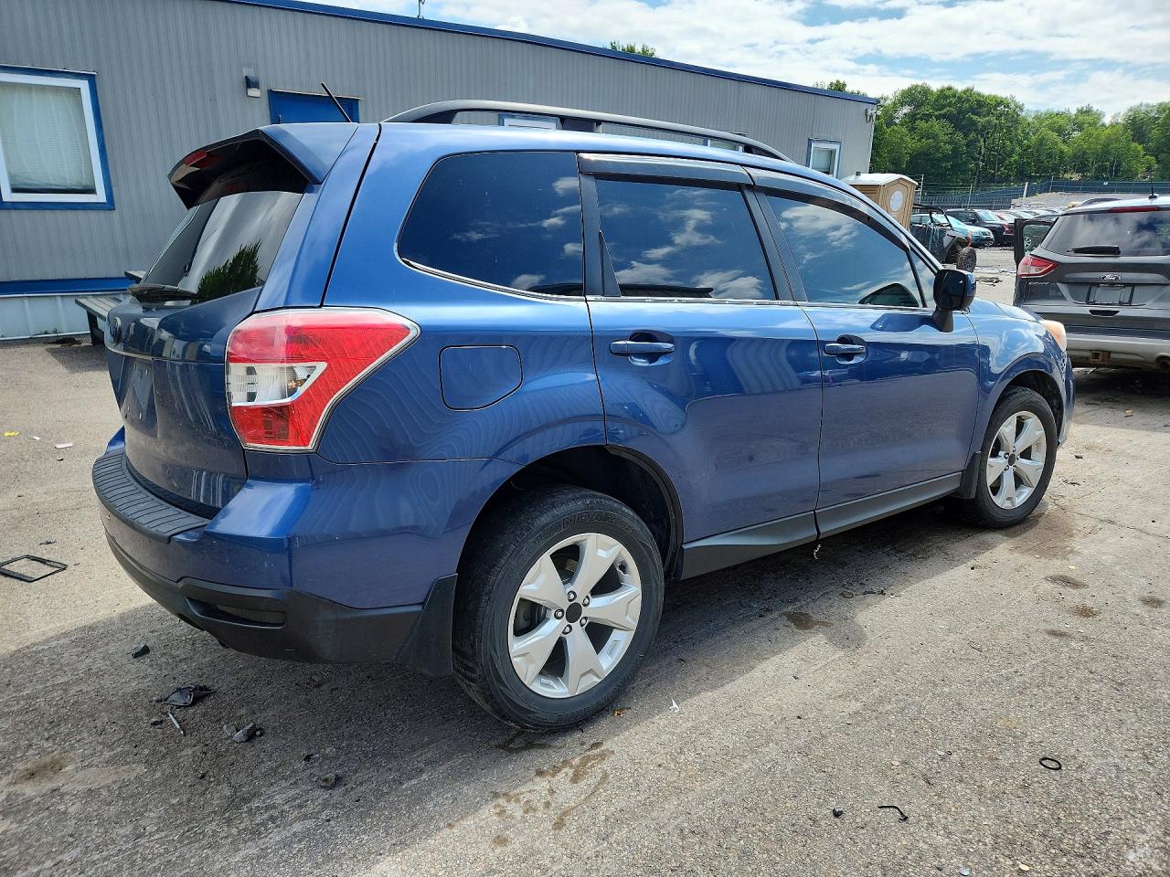 2014 Subaru Forester 2.5i Limited Blue vin: JF2SJAHC5EH542716