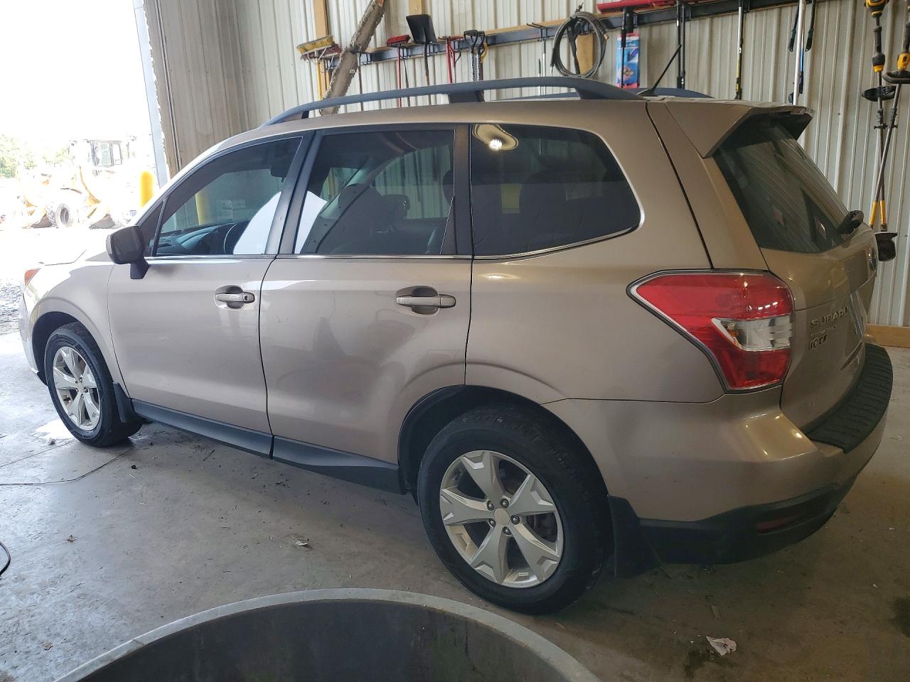 2015 Subaru Forester 2.5i Limited Tan vin: JF2SJAHC5FH417359
