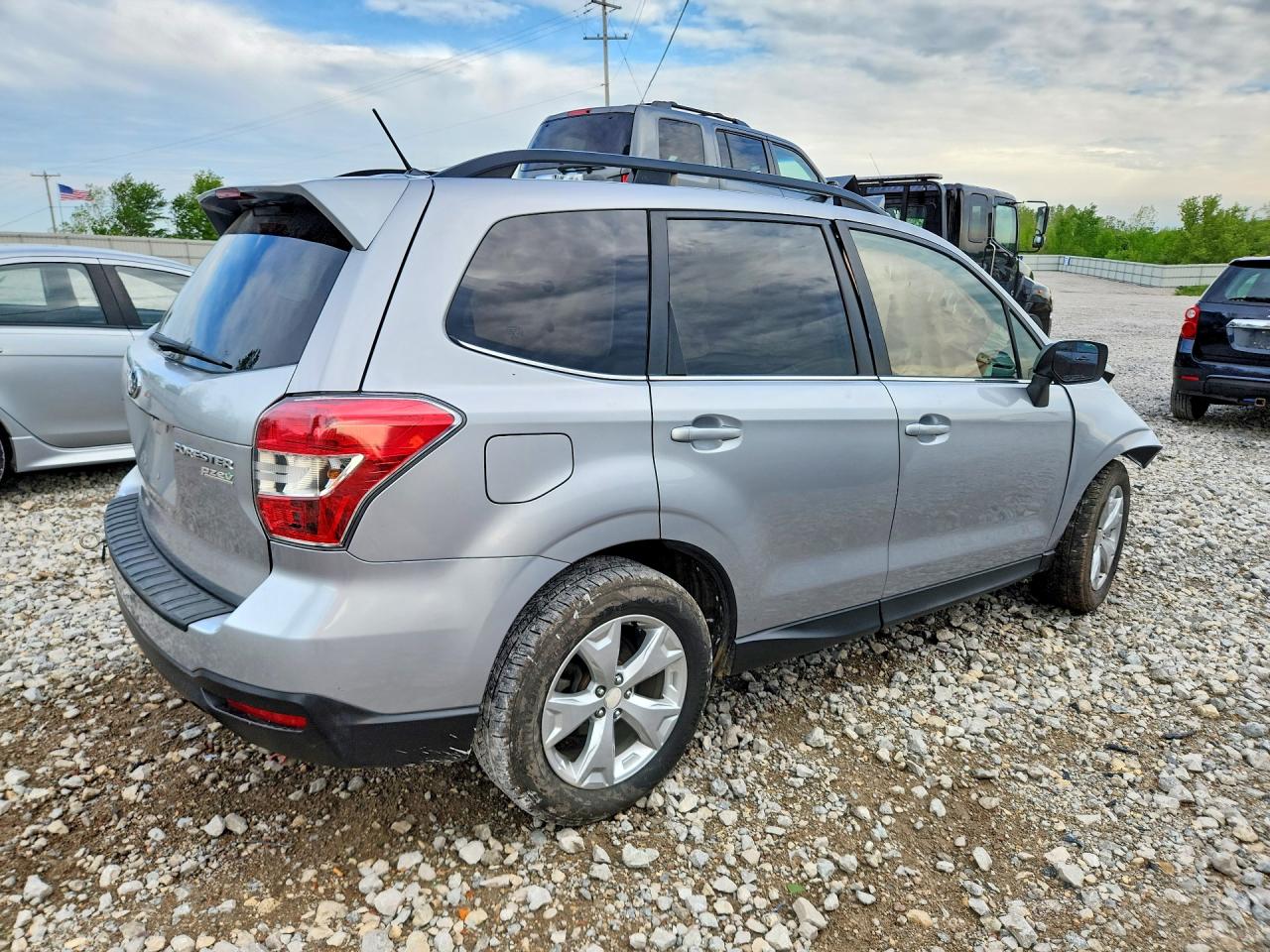 2015 Subaru Forester 2.5i Limited Серый vin: JF2SJAHC5FH439247