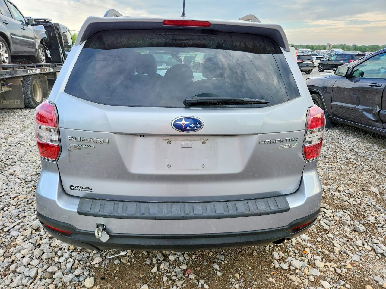 2015 Subaru Forester 2.5i Limited Серый vin: JF2SJAHC5FH439247