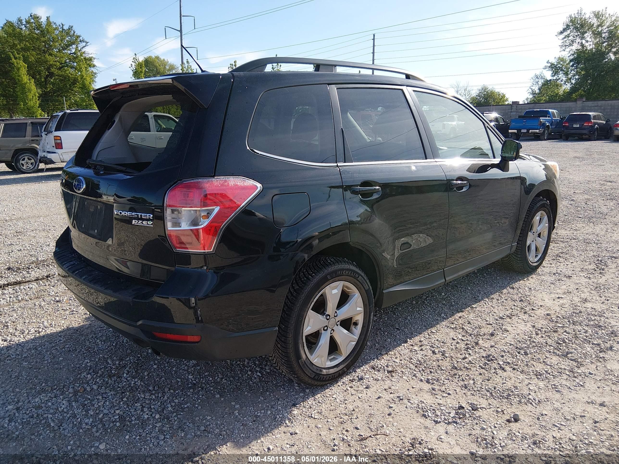 2015 Subaru Forester 2.5i Limited Черный vin: JF2SJAHC5FH471499