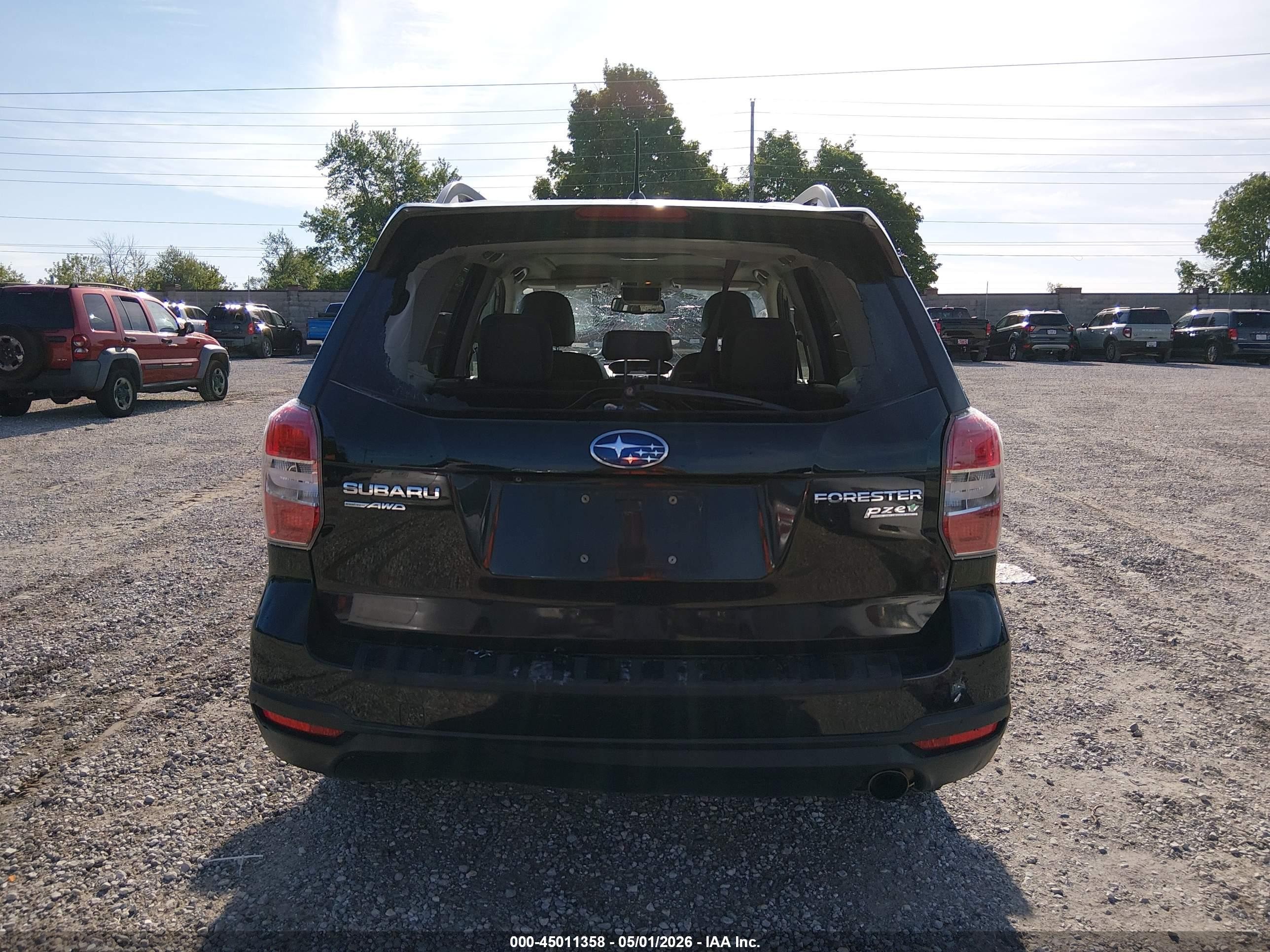 2015 Subaru Forester 2.5i Limited Черный vin: JF2SJAHC5FH471499