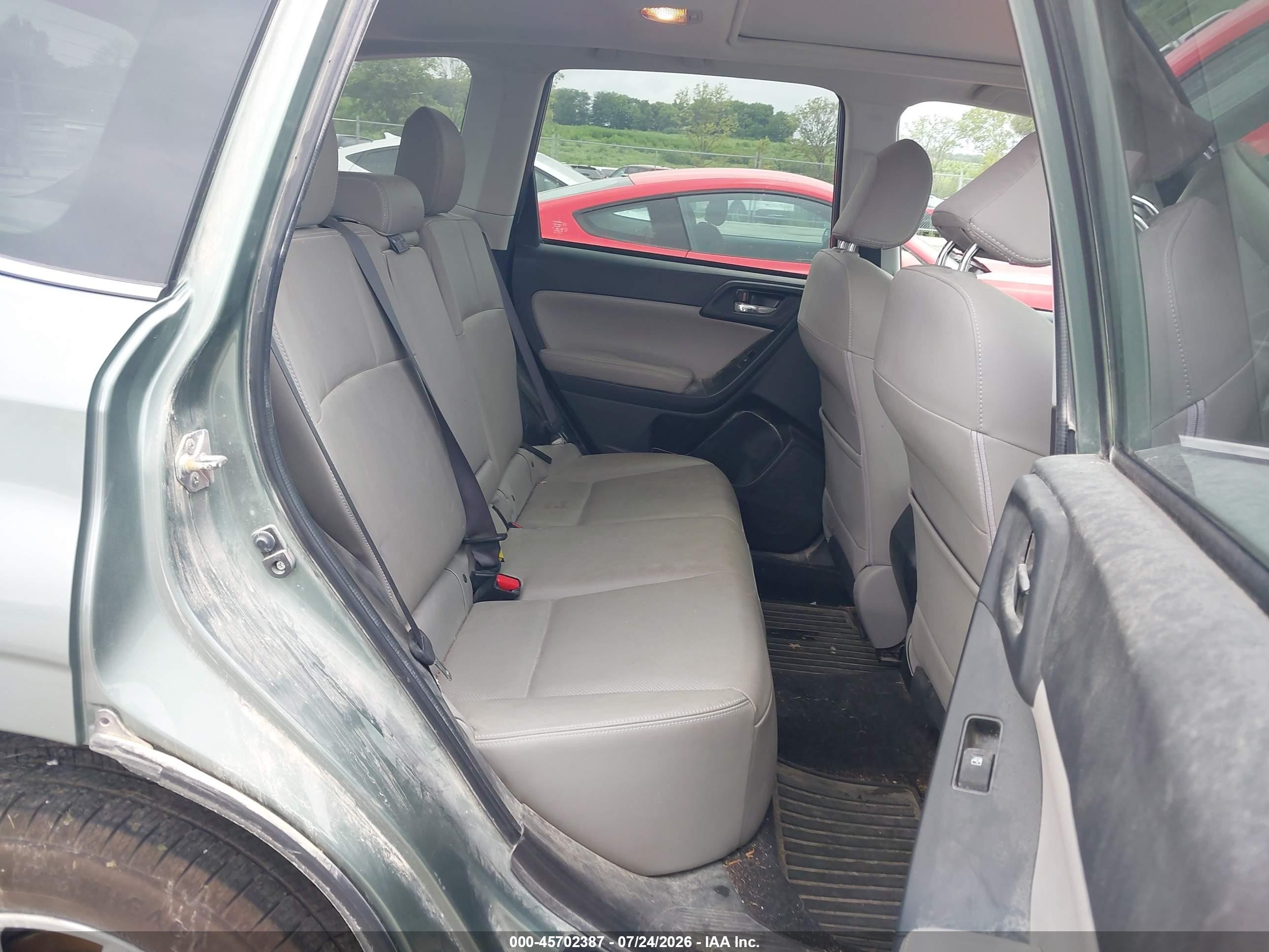 2015 Subaru Forester 2.5i Limited Green vin: JF2SJAHC5FH585065