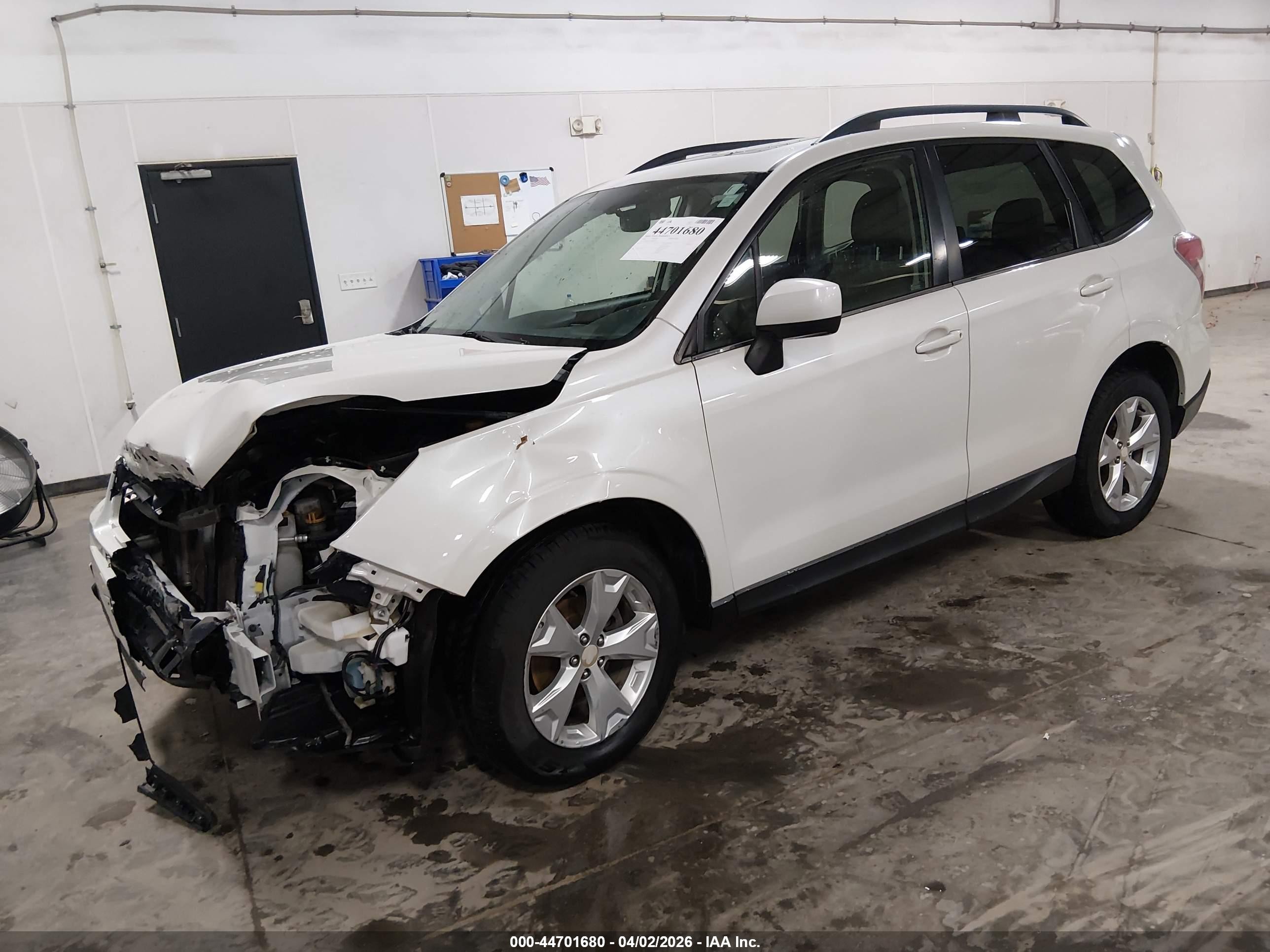 2015 Subaru Forester 2.5i Limited White vin: JF2SJAHC5FH590220