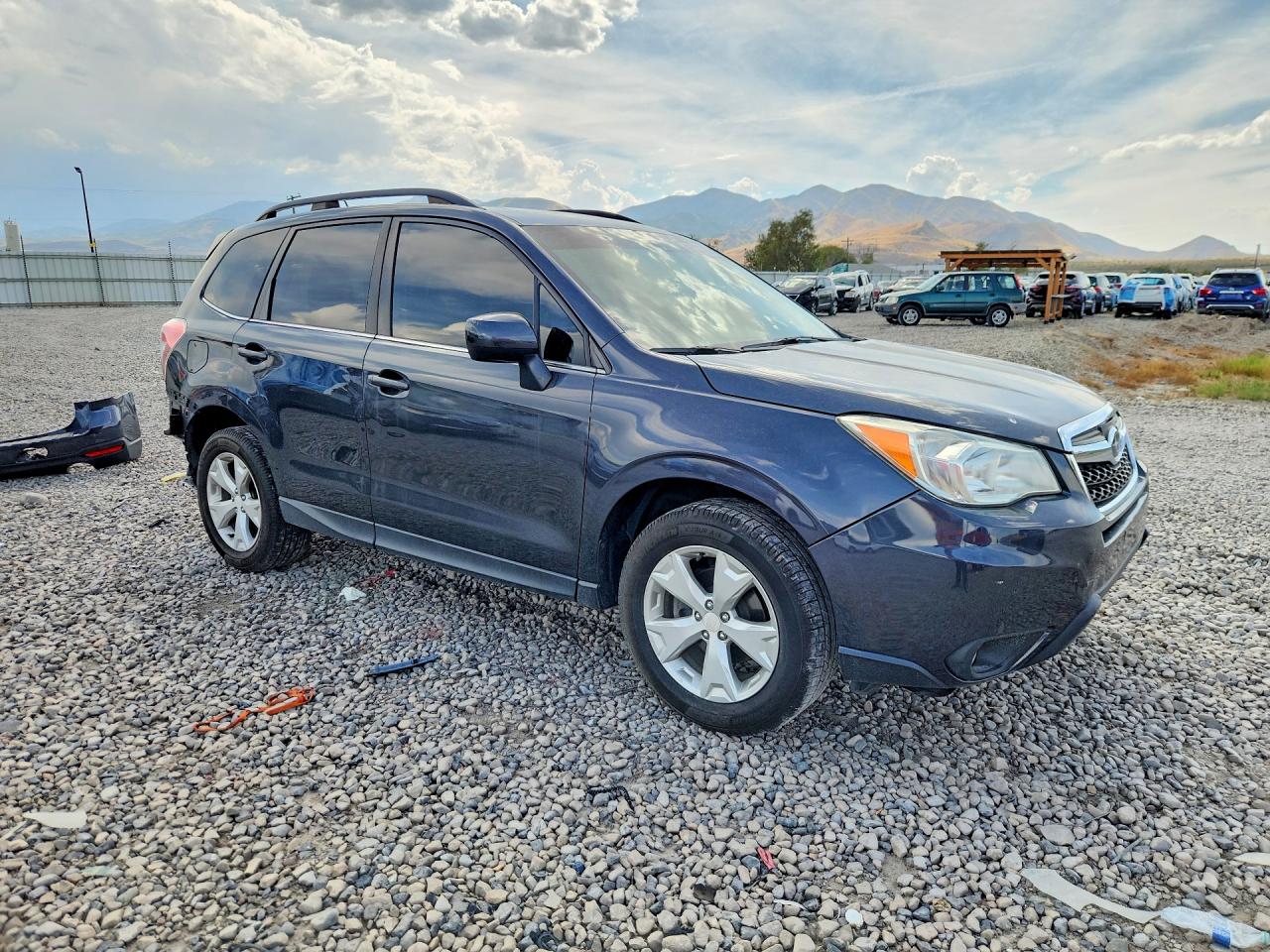 2015 Subaru Forester 2.5i Limited Gray vin: JF2SJAHC5FH800332